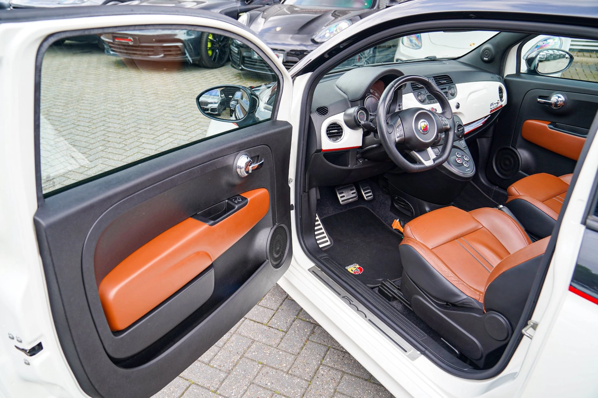 Hoofdafbeelding Fiat 500C