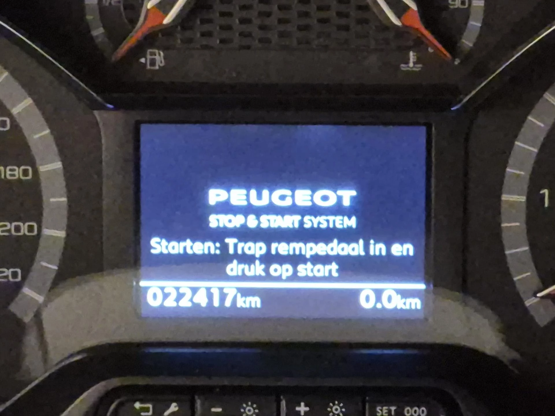 Hoofdafbeelding Peugeot Rifter