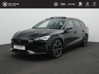 CUPRA Leon Sportstourer 1.4 TSI e-Hybrid 245 pk VZ | Panoramadak | Kuipstoelen | Adaptief sportonderstel | Geheugenstoel | Achteruitrijcamera | Elektrische achterklep