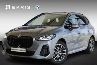 BMW 2 Serie Active Tourer 225e xDrive M Sport Pro | Panoramadak | Head Up | Harman Kardon | Driving Assistant Plus | Trekhaak