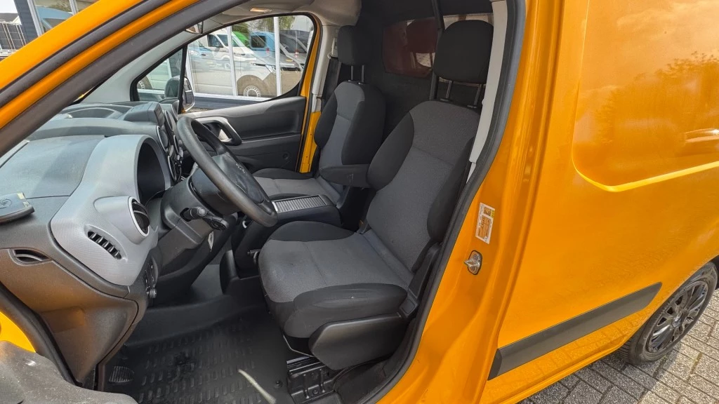 Hoofdafbeelding Peugeot Partner