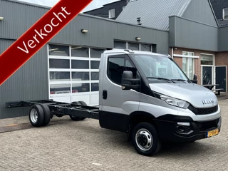 Iveco Daily 50C17 170pk 435cm wielbasis Automaat Luchtvering Airco Cruise controle Chassis cabine Openlaadbak Pick-up Bakwagen Telefoonverbinding 3-Persoons Euro 5 Bpm vrij!!