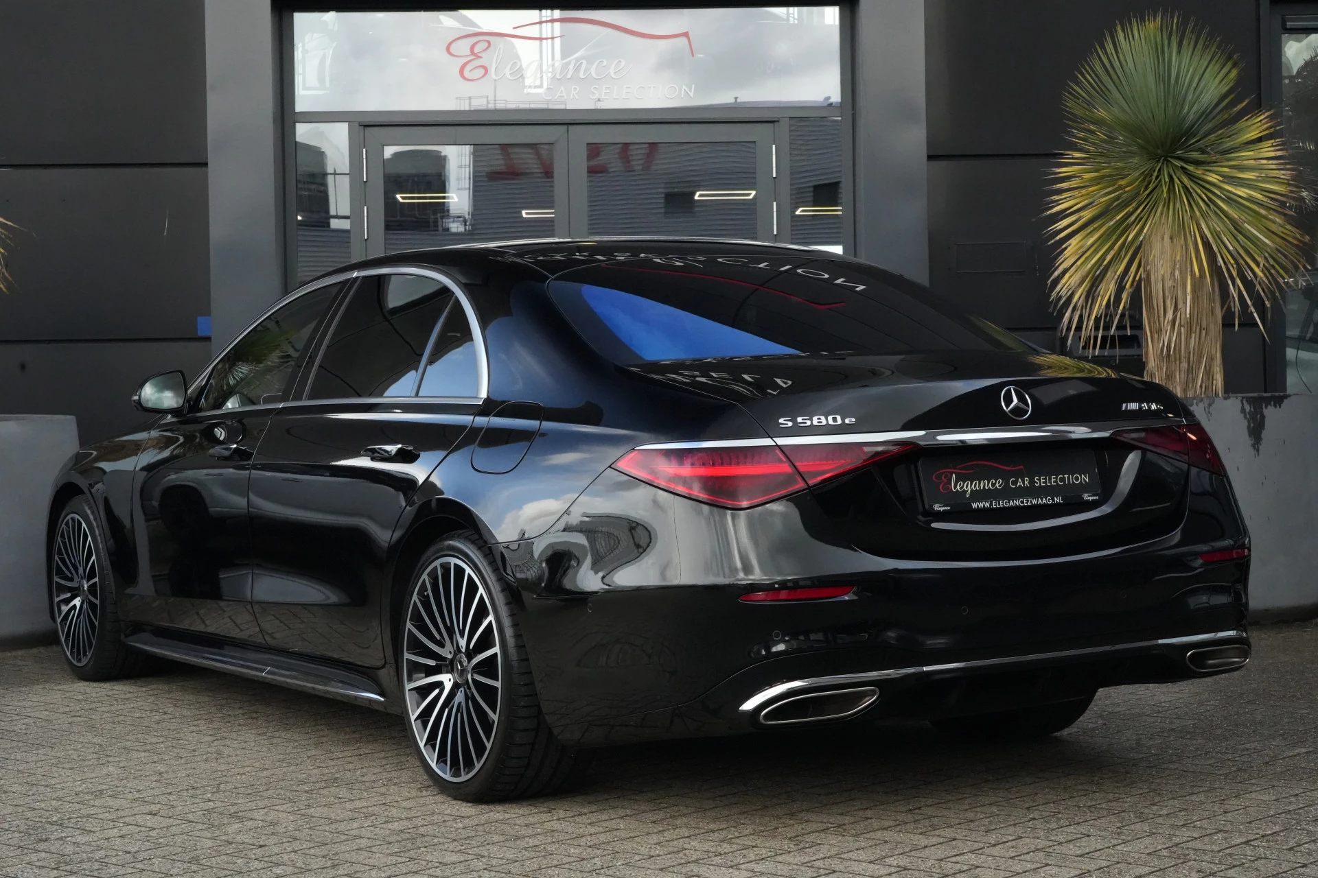 Hoofdafbeelding Mercedes-Benz S-Klasse