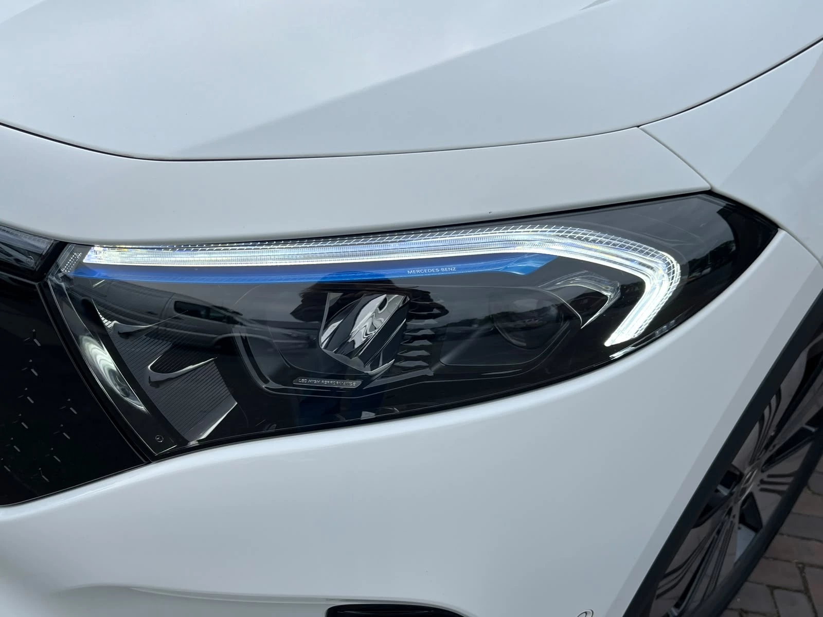 Hoofdafbeelding Mercedes-Benz EQA