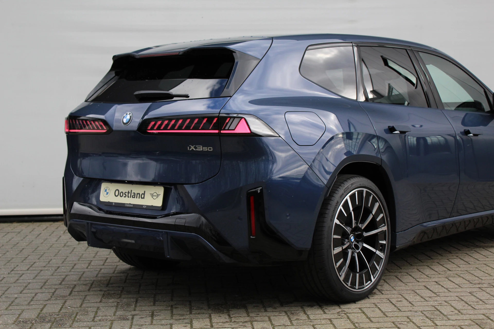 Hoofdafbeelding BMW iX3