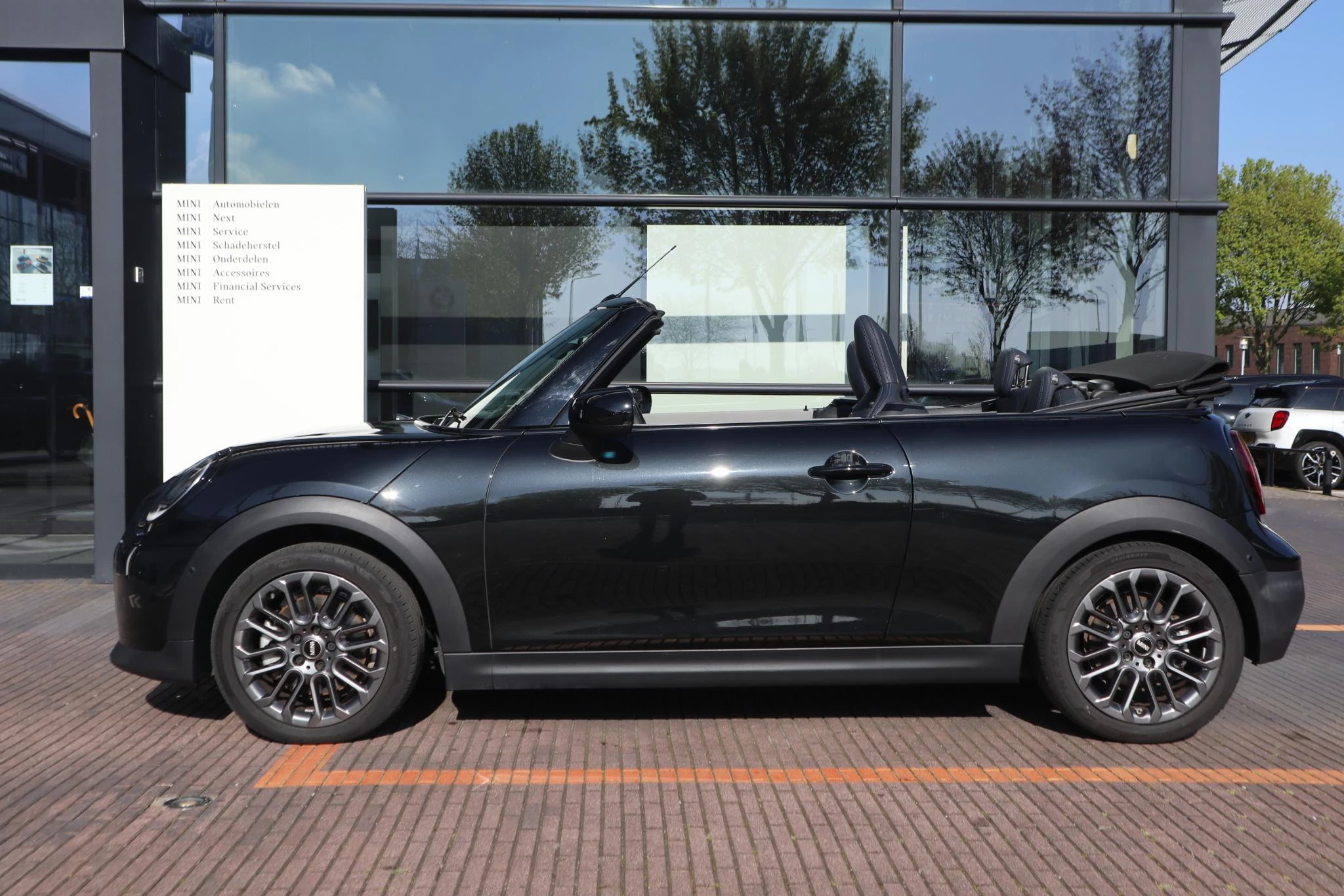 Hoofdafbeelding MINI Cooper Cabrio
