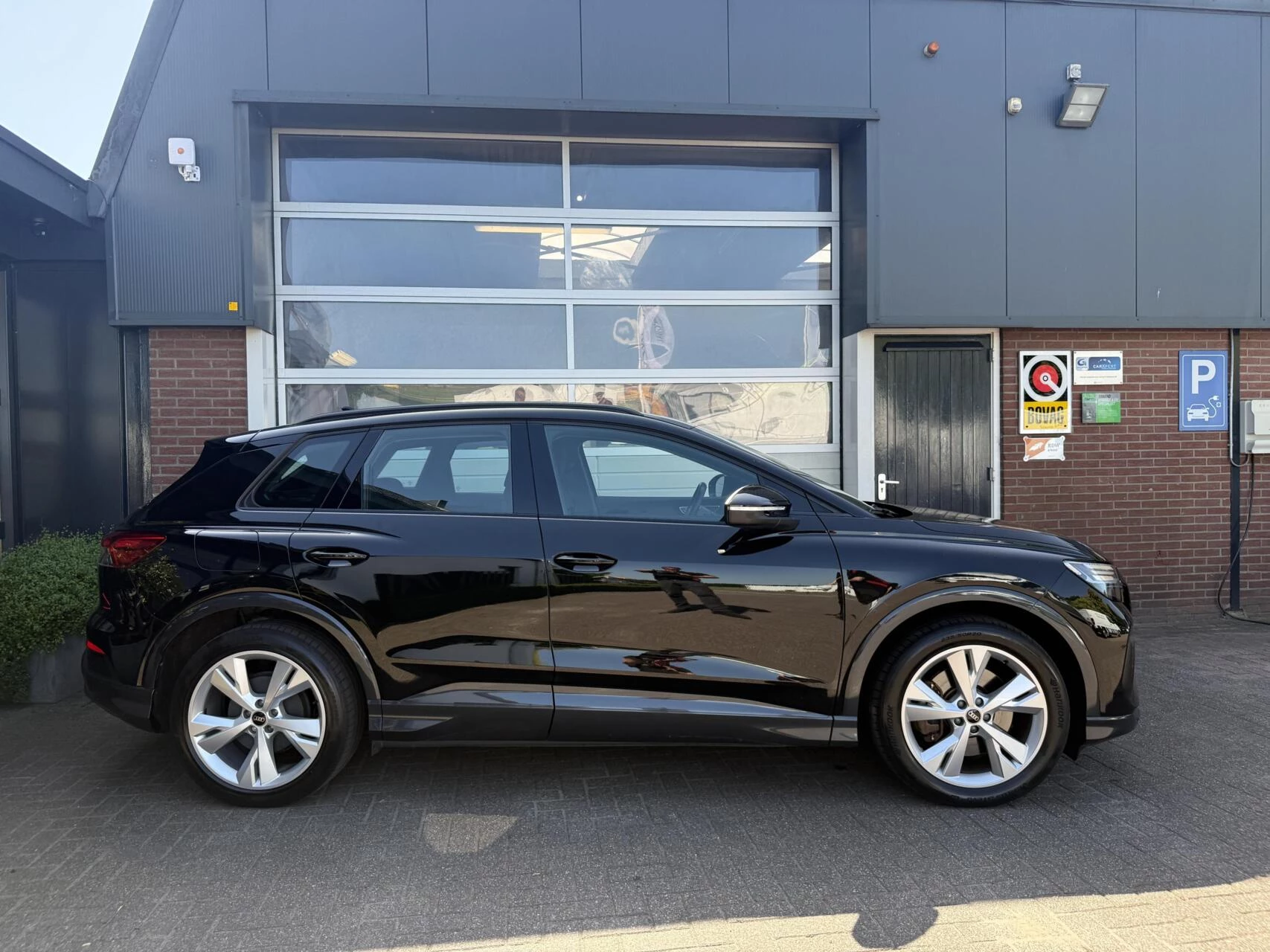 Hoofdafbeelding Audi Q4 e-tron