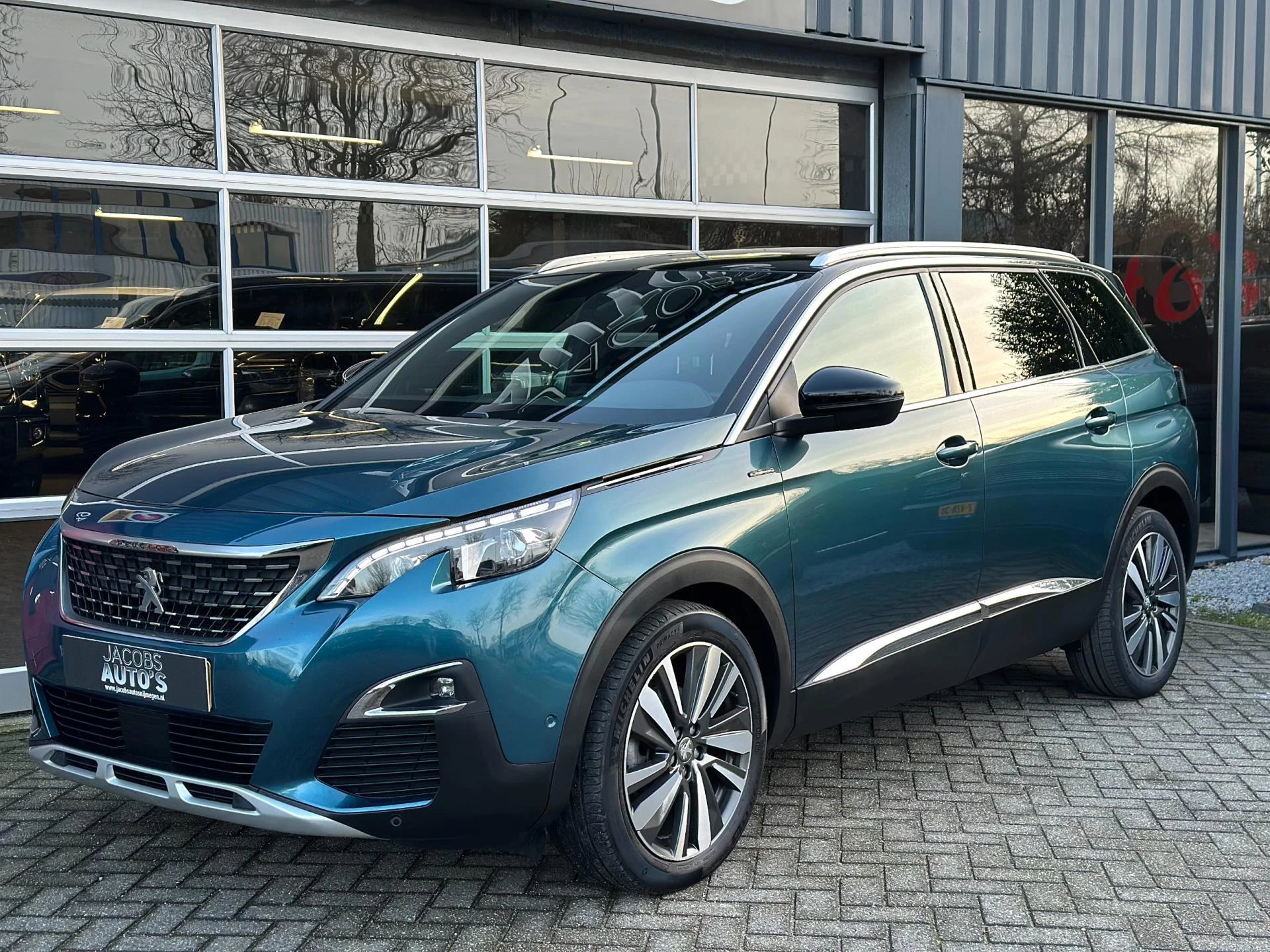 Hoofdafbeelding Peugeot 5008