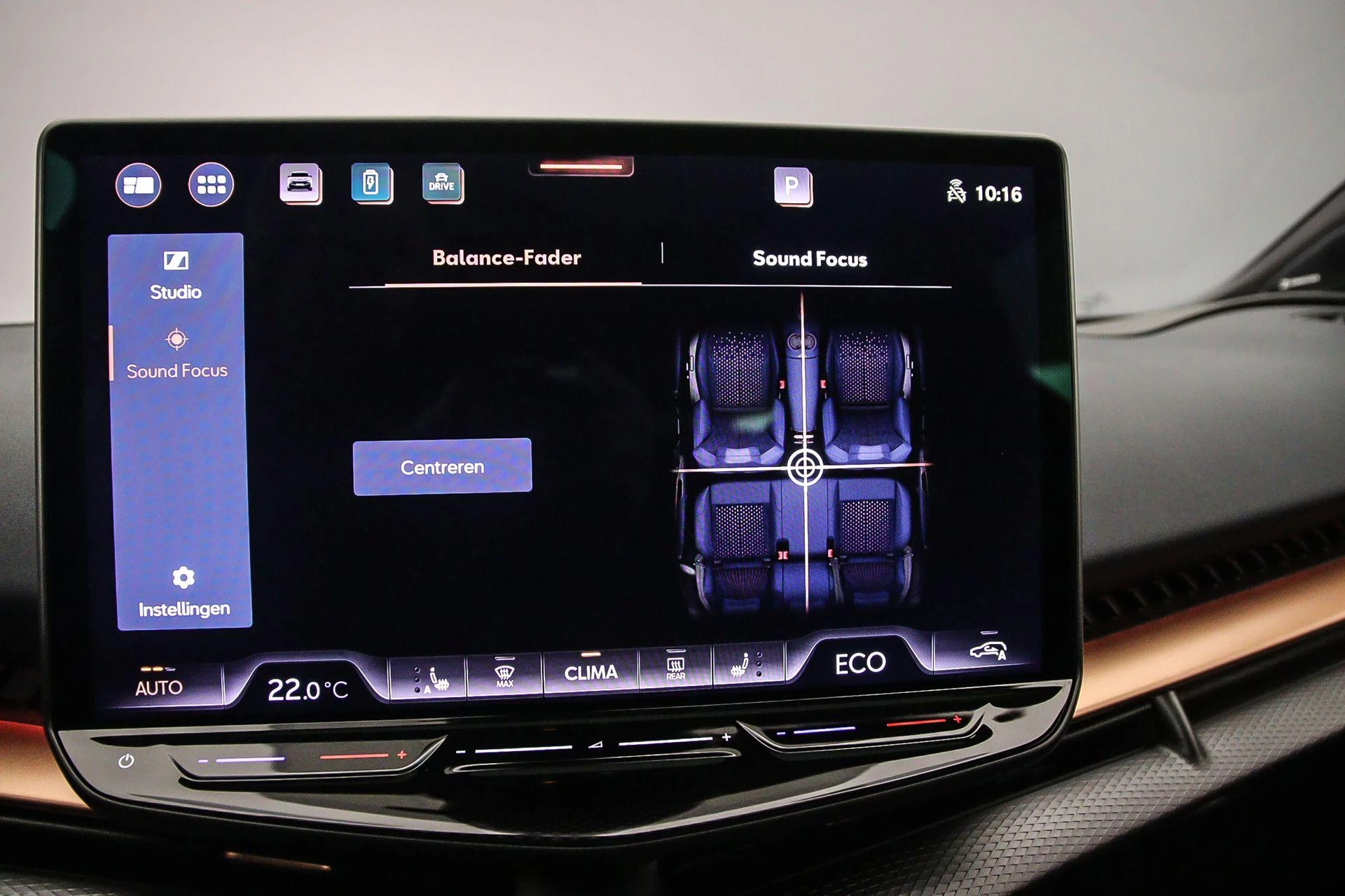 Hoofdafbeelding CUPRA Tavascan