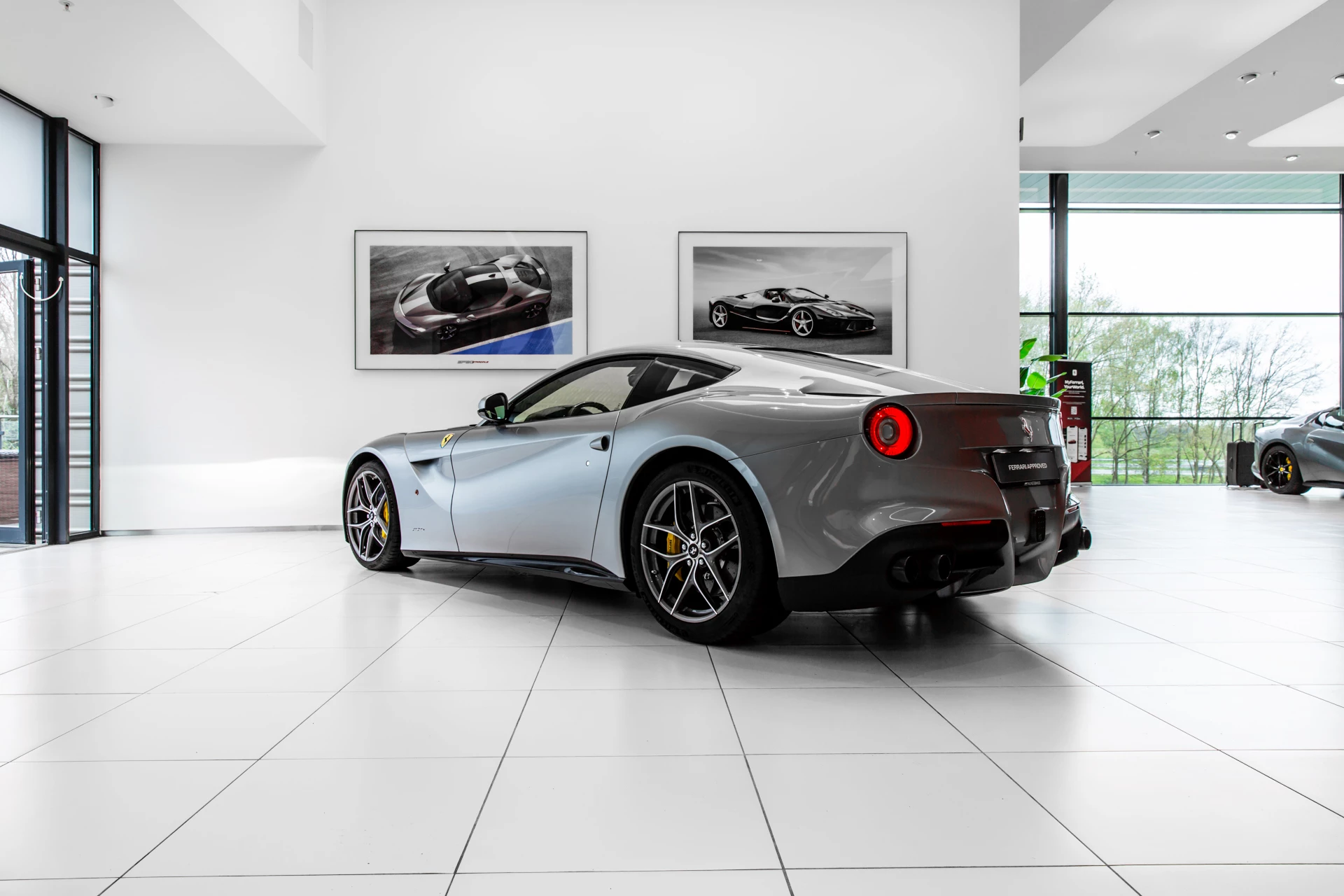 Hoofdafbeelding Ferrari F12