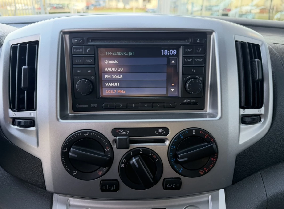 Hoofdafbeelding Nissan NV200