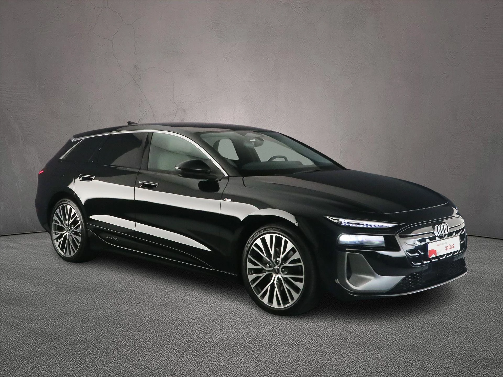 Hoofdafbeelding Audi A6 Avant e-tron