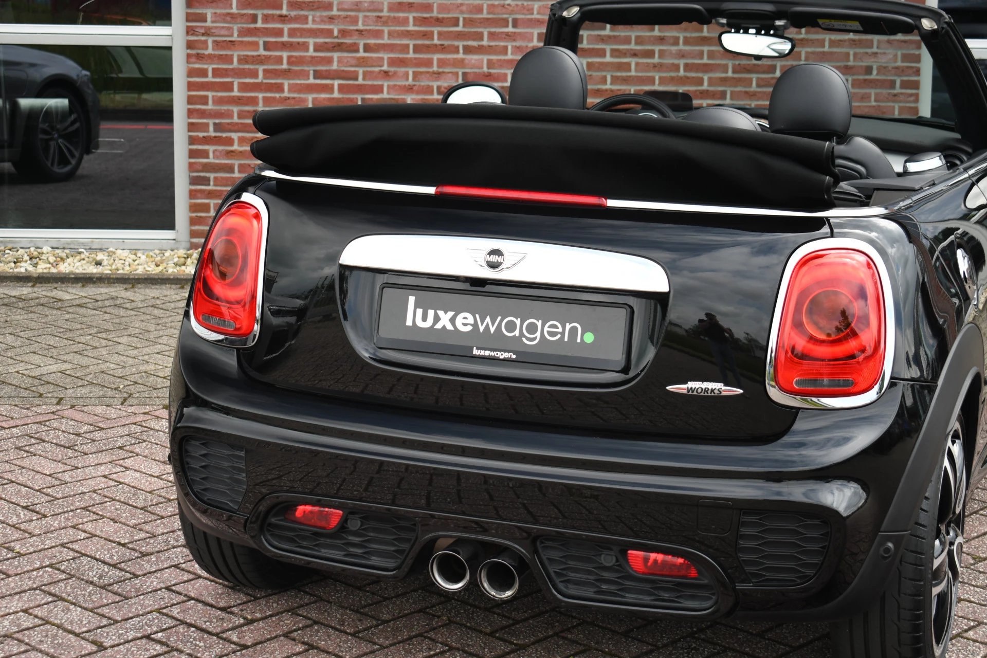 Hoofdafbeelding MINI Cabrio