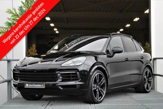 Porsche Cayenne 3.0 Pano Luchtvering SoftClose Trekhaak Bose Stoelventilatie 22-inch NL-auto