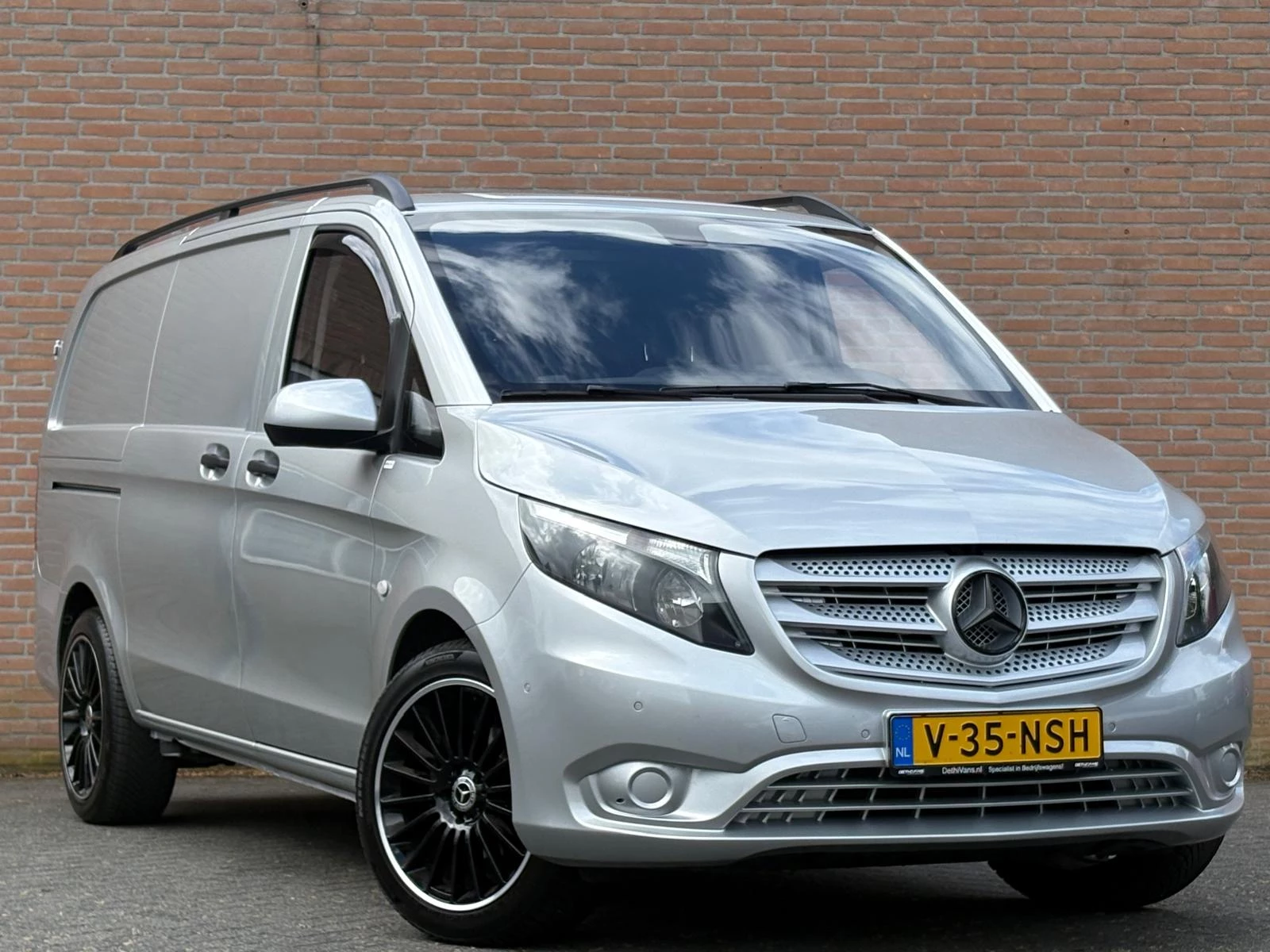 Hoofdafbeelding Mercedes-Benz Vito