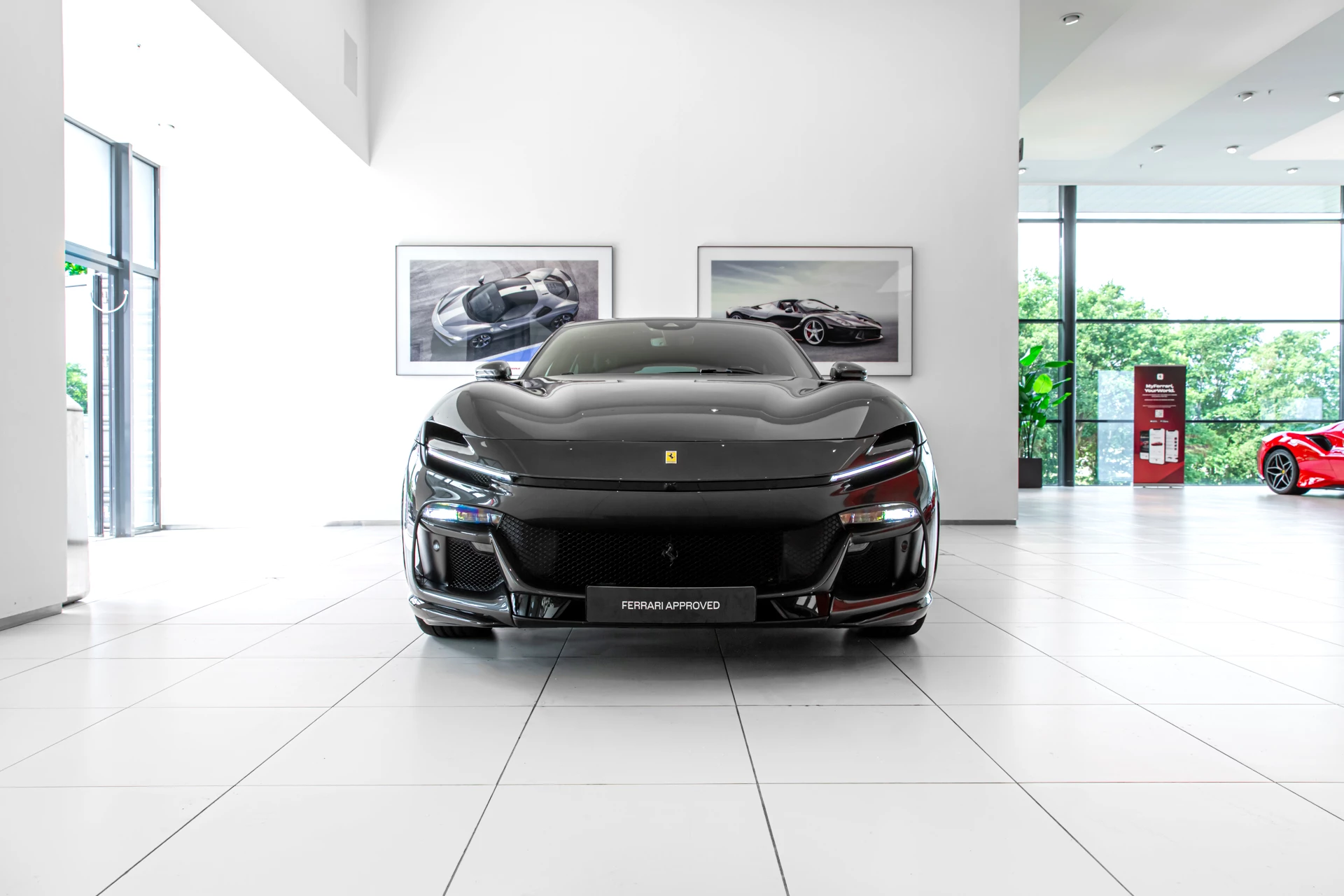 Hoofdafbeelding Ferrari Purosangue