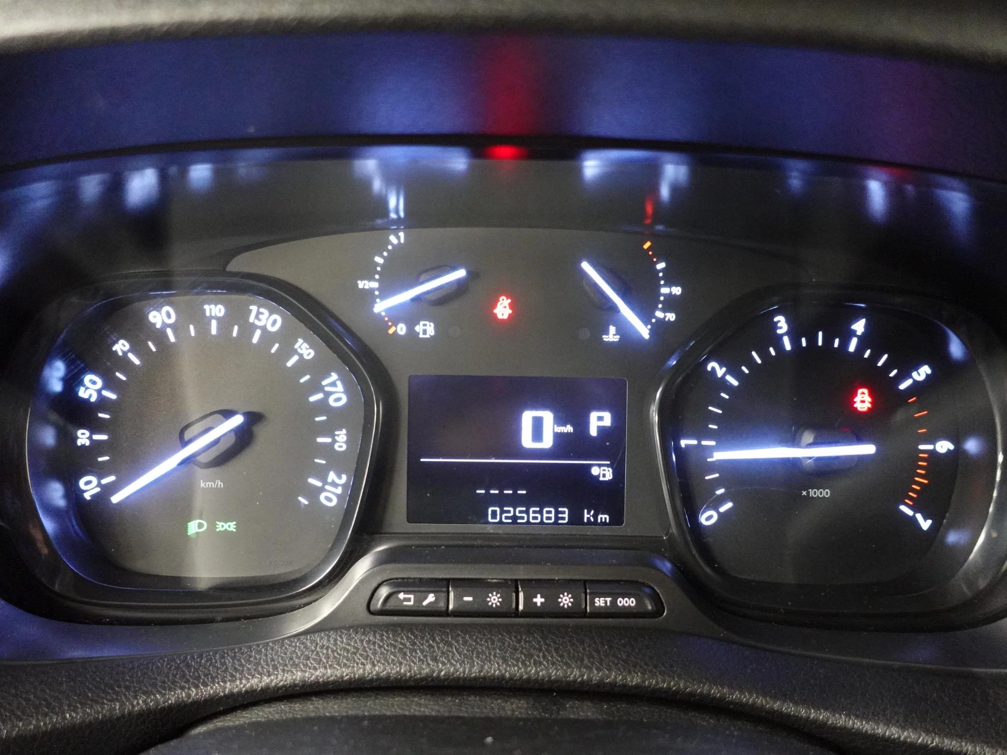 Hoofdafbeelding Peugeot Expert