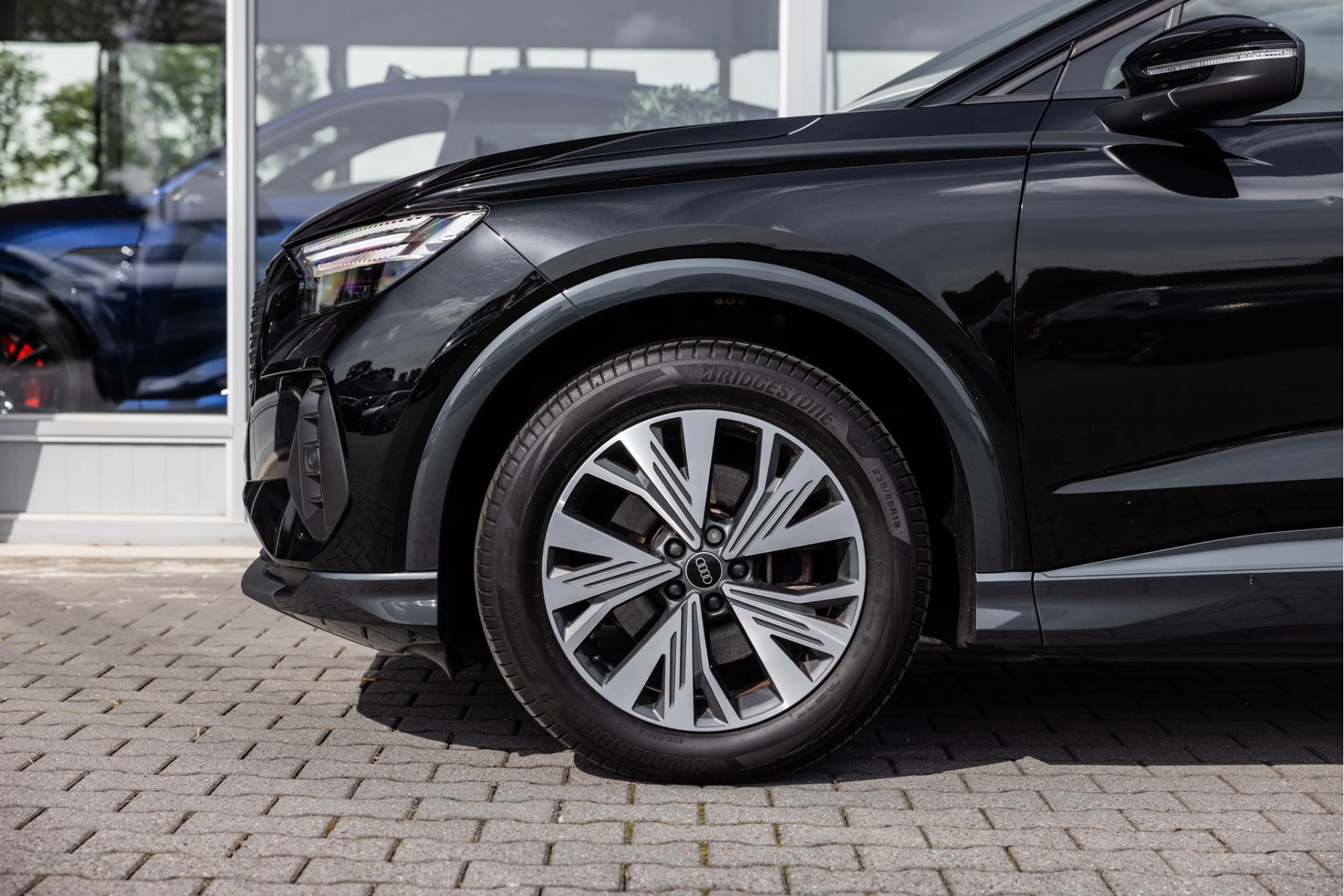 Hoofdafbeelding Audi Q4 e-tron