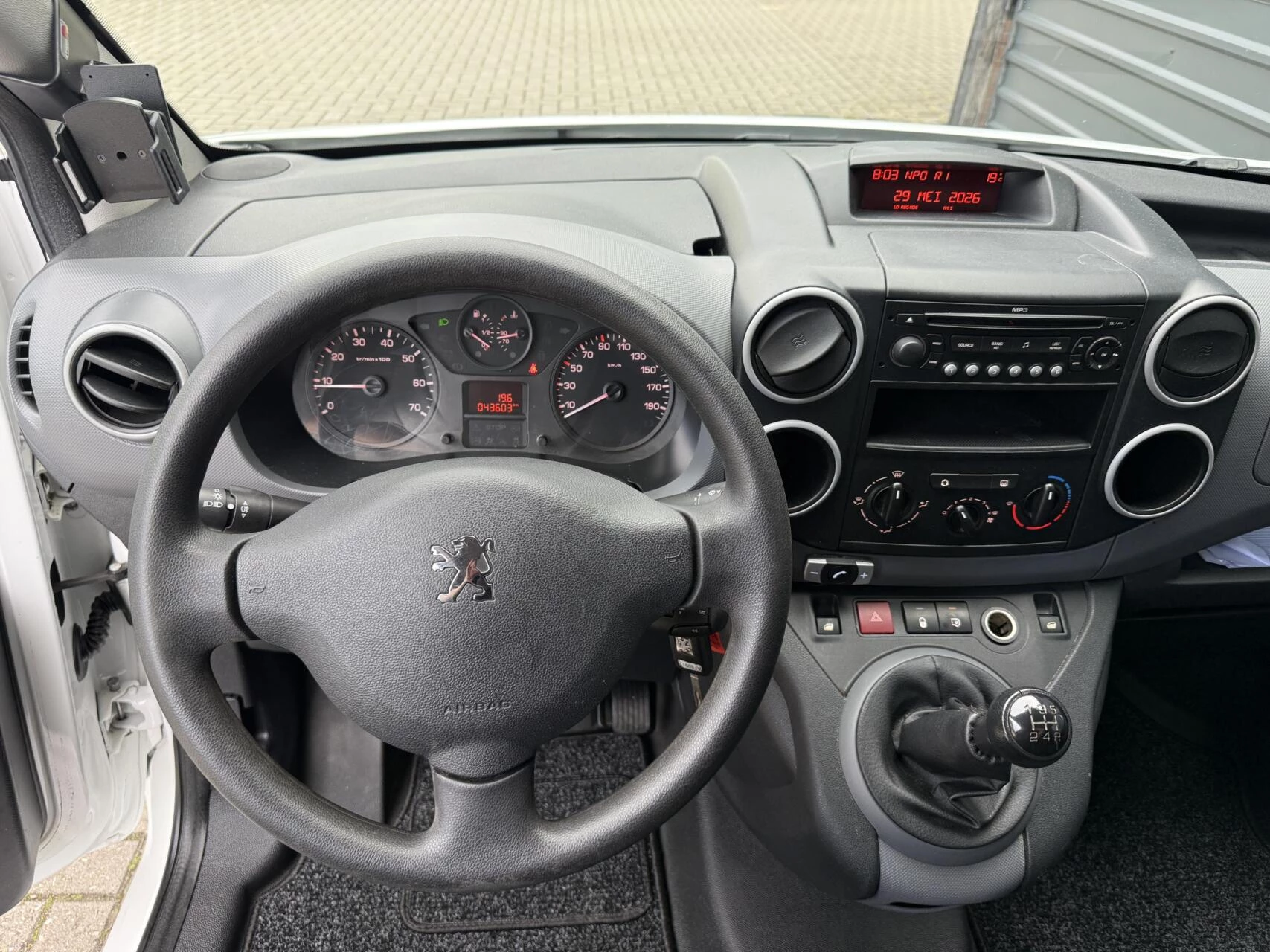 Hoofdafbeelding Peugeot Partner