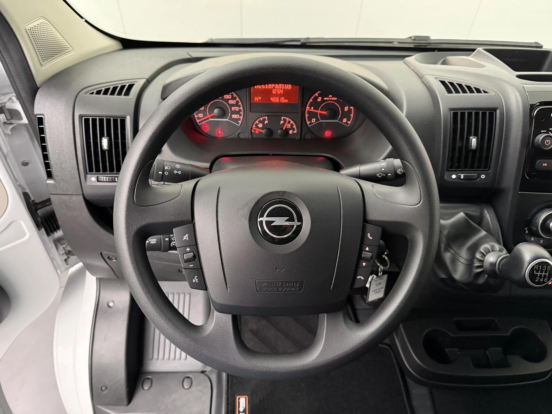 Hoofdafbeelding Opel Movano