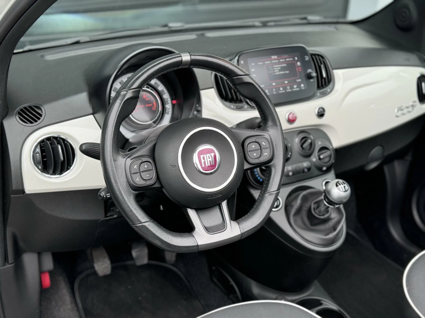 Hoofdafbeelding Fiat 500C