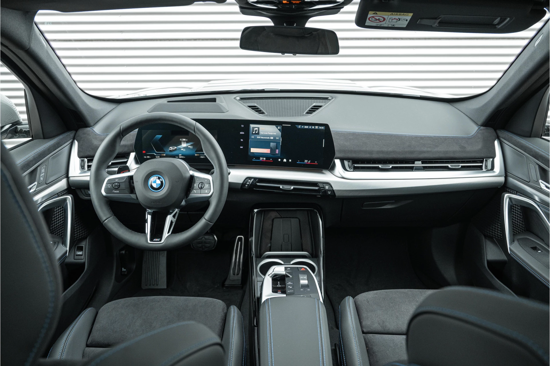 Hoofdafbeelding BMW iX1
