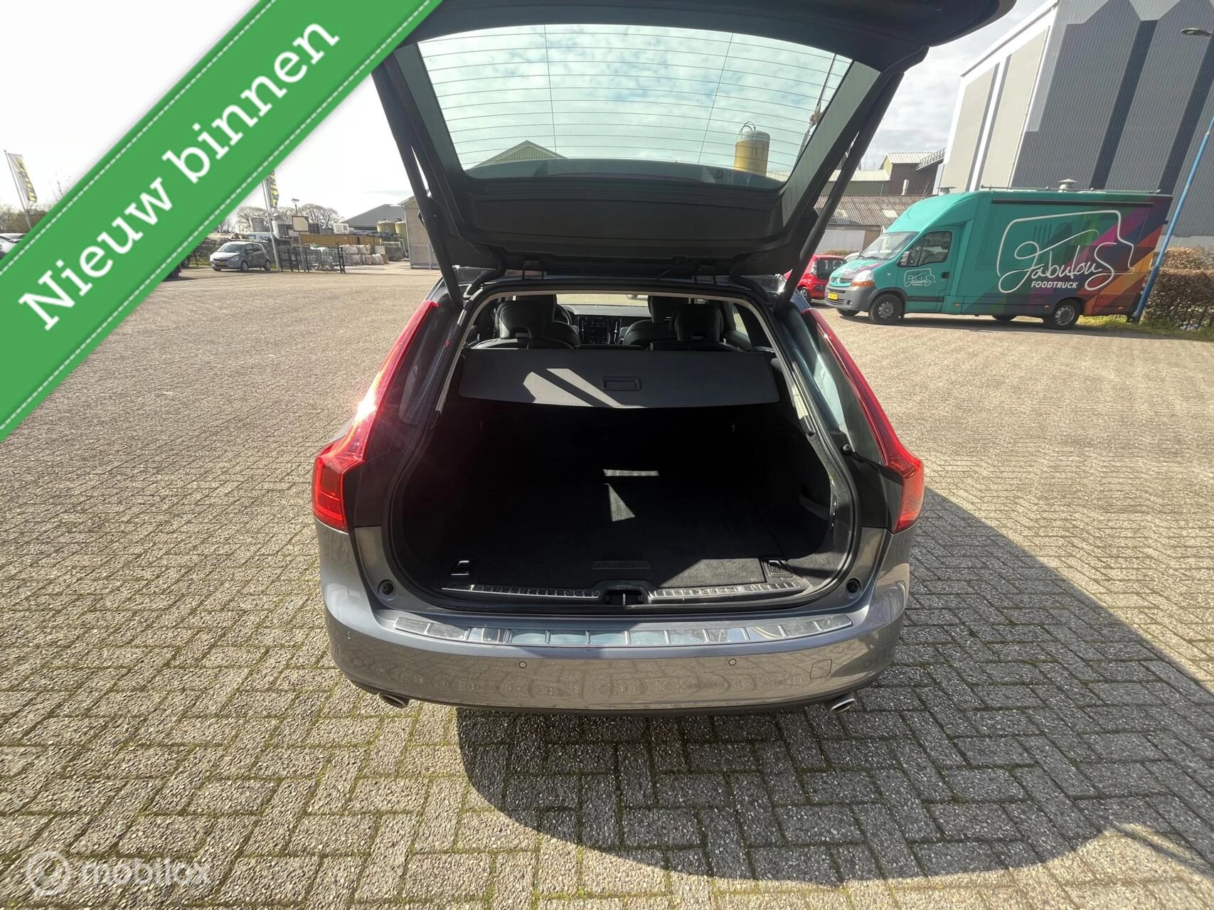 Hoofdafbeelding Volvo V90