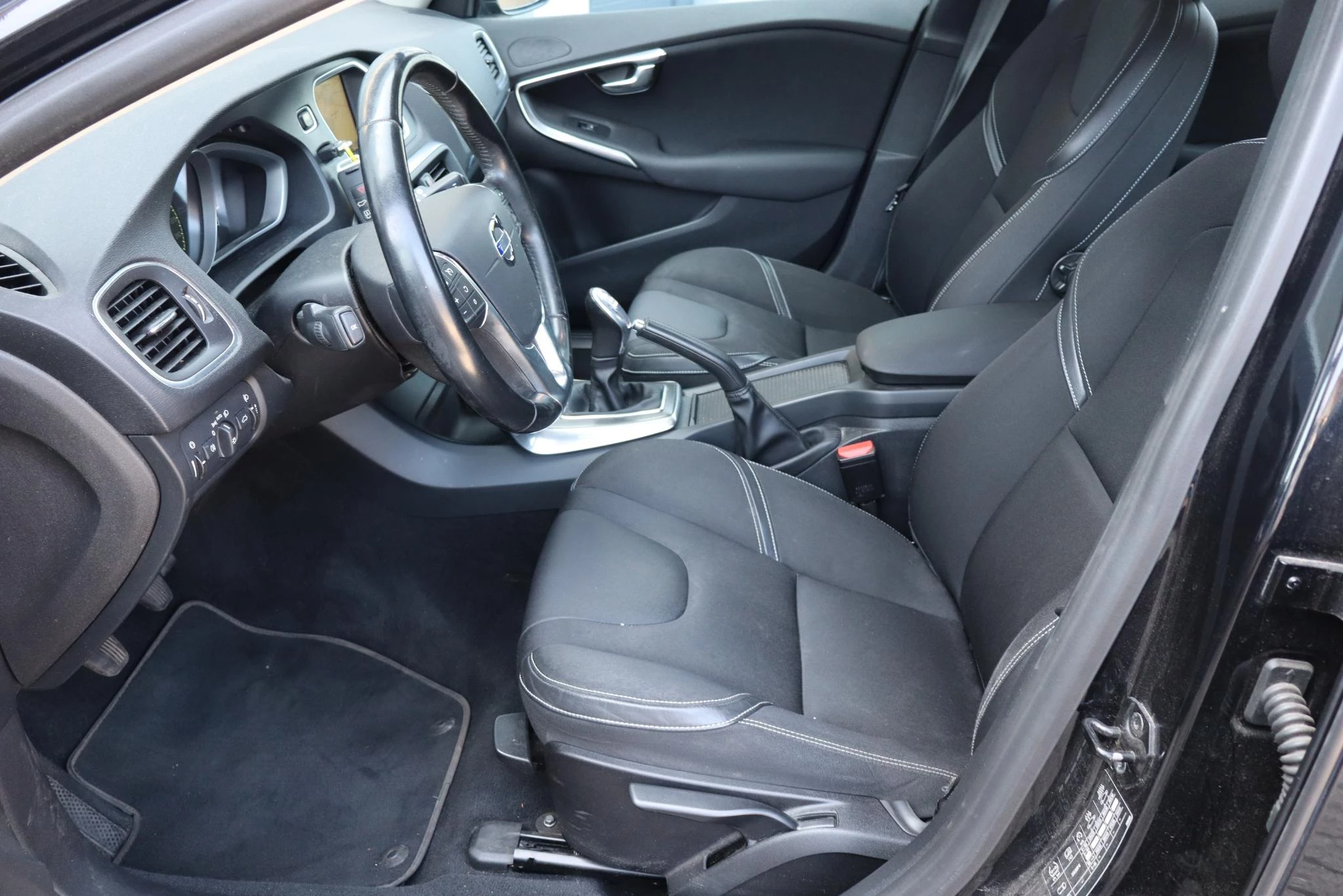Hoofdafbeelding Volvo V40