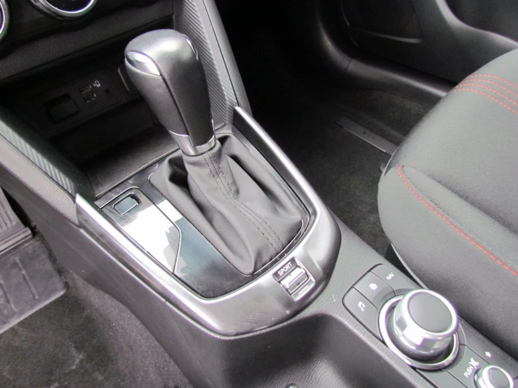 Hoofdafbeelding Mazda 2