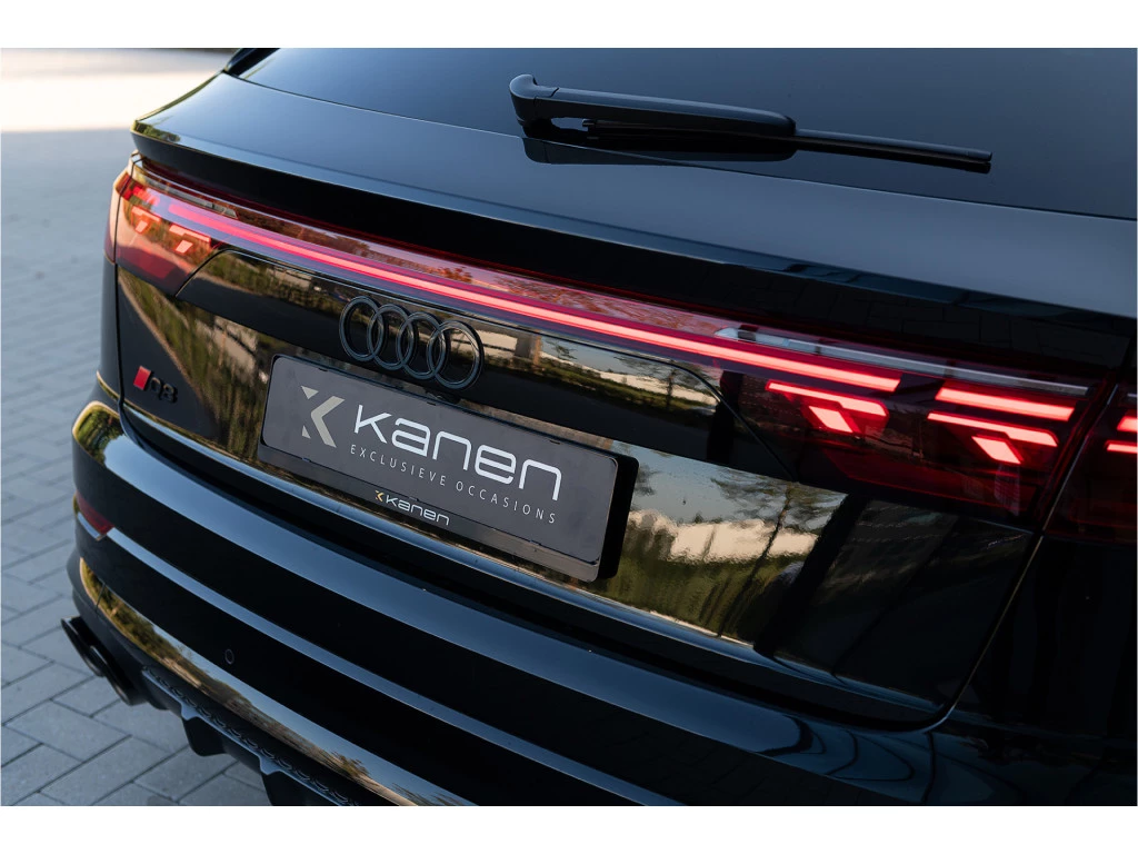 Hoofdafbeelding Audi Q8