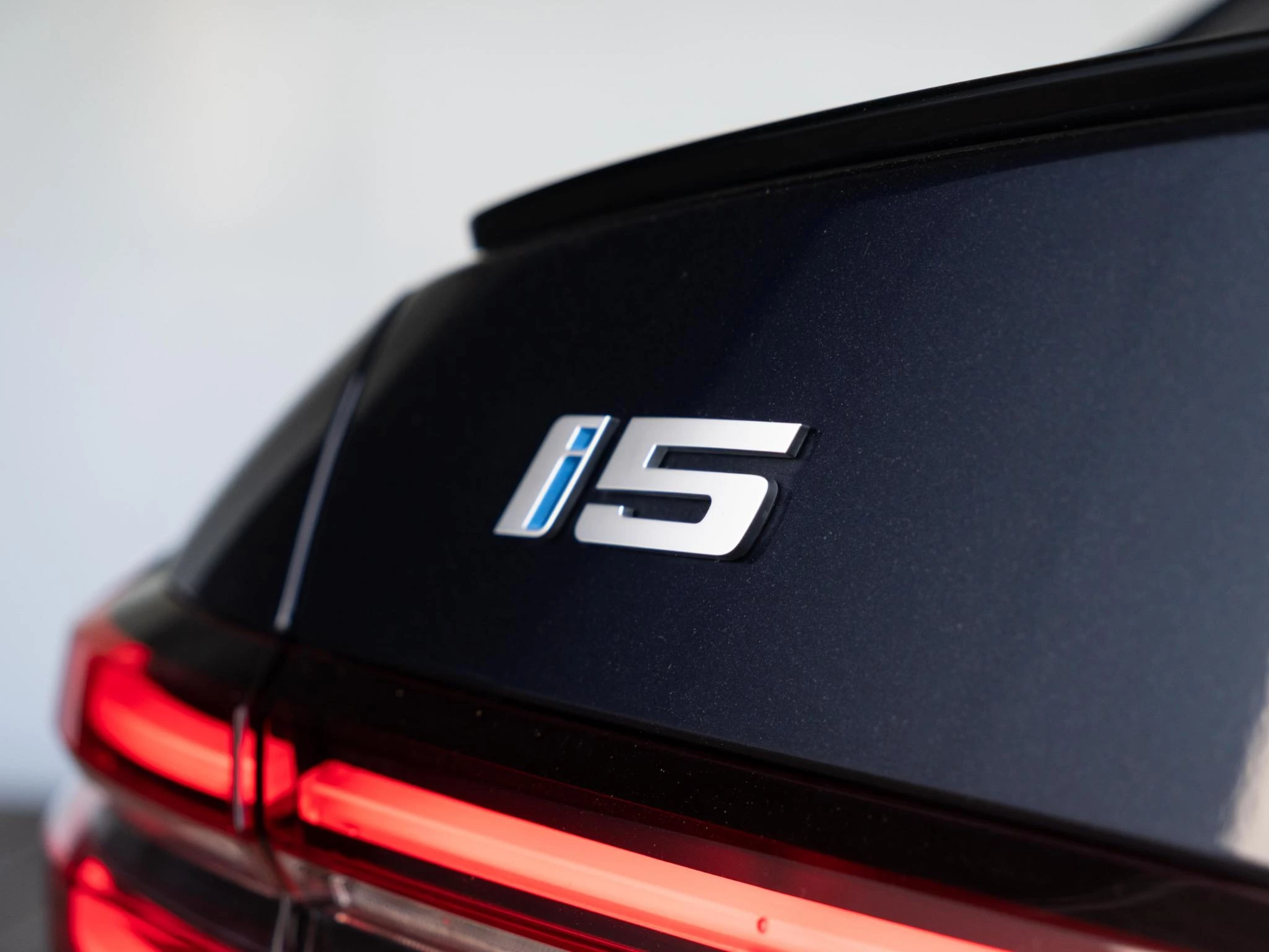 Hoofdafbeelding BMW i5