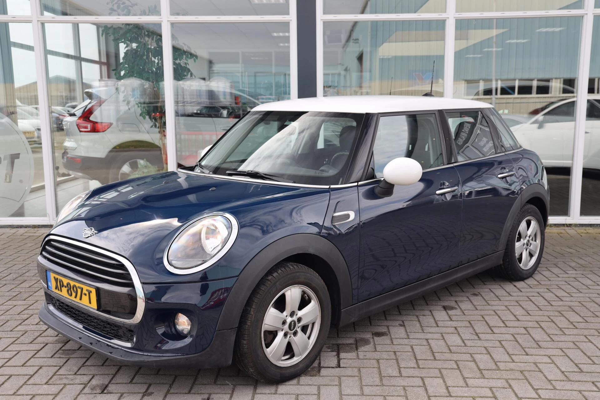 Hoofdafbeelding MINI Cooper