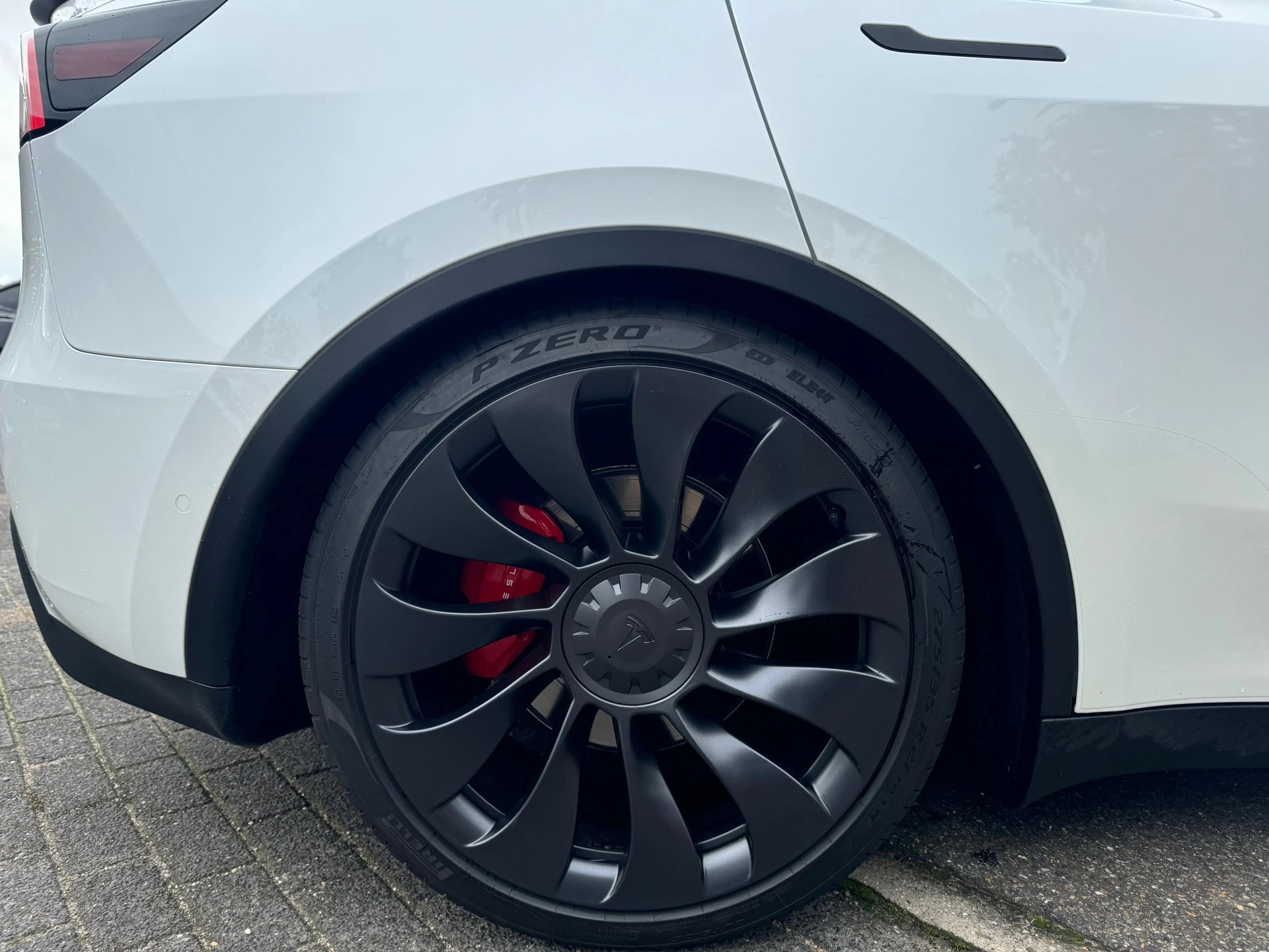 Hoofdafbeelding Tesla Model Y