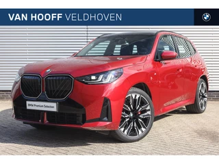 Hoofdafbeelding BMW X3 BMW X3 30e xDrive M Sport Automaat / Panoramadak / Trekhaak / Sportstoelen / Stoelventilatie / Adaptieve LED / Parking Assistant Professional / Adaptief onderstel
