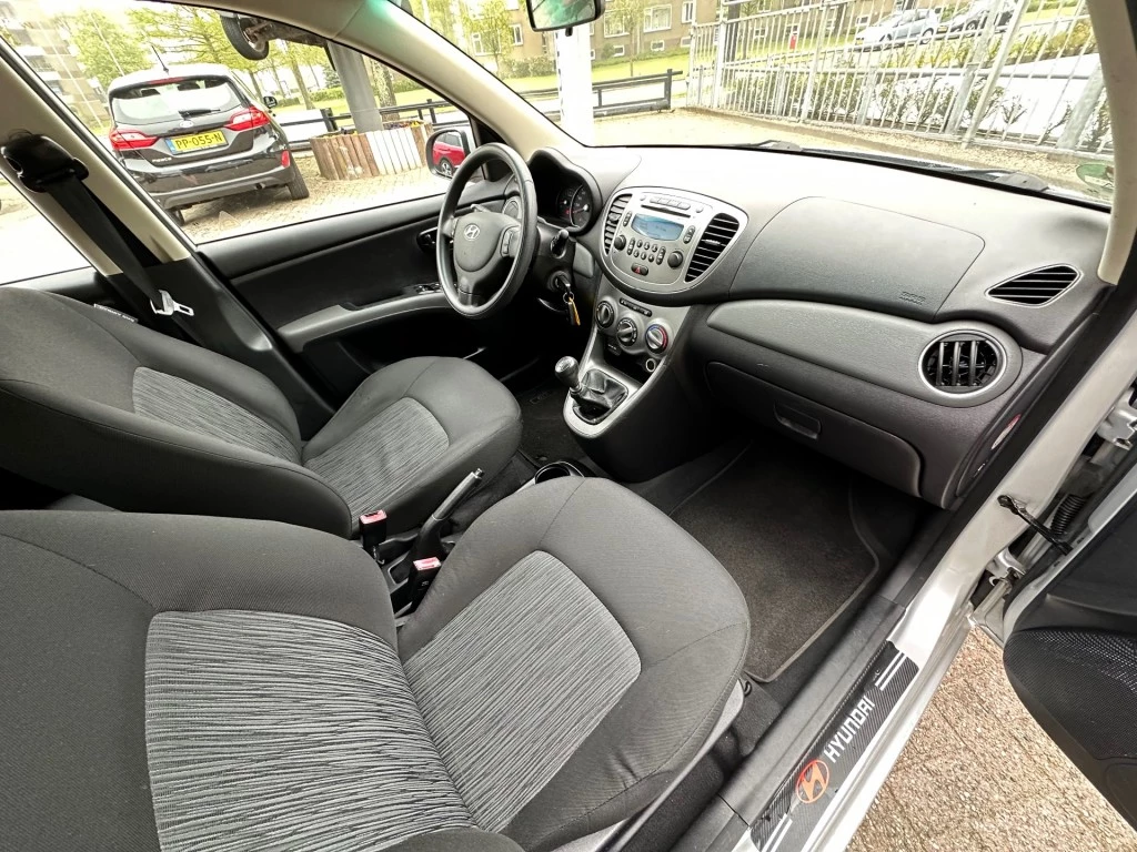 Hoofdafbeelding Hyundai i10