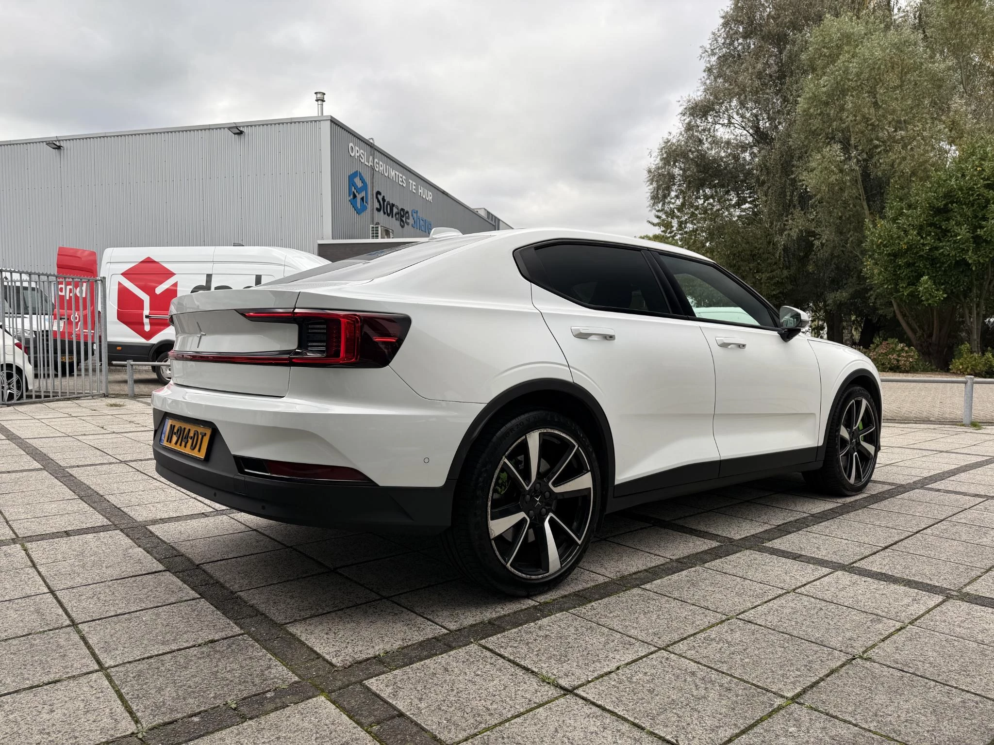 Hoofdafbeelding Polestar 2