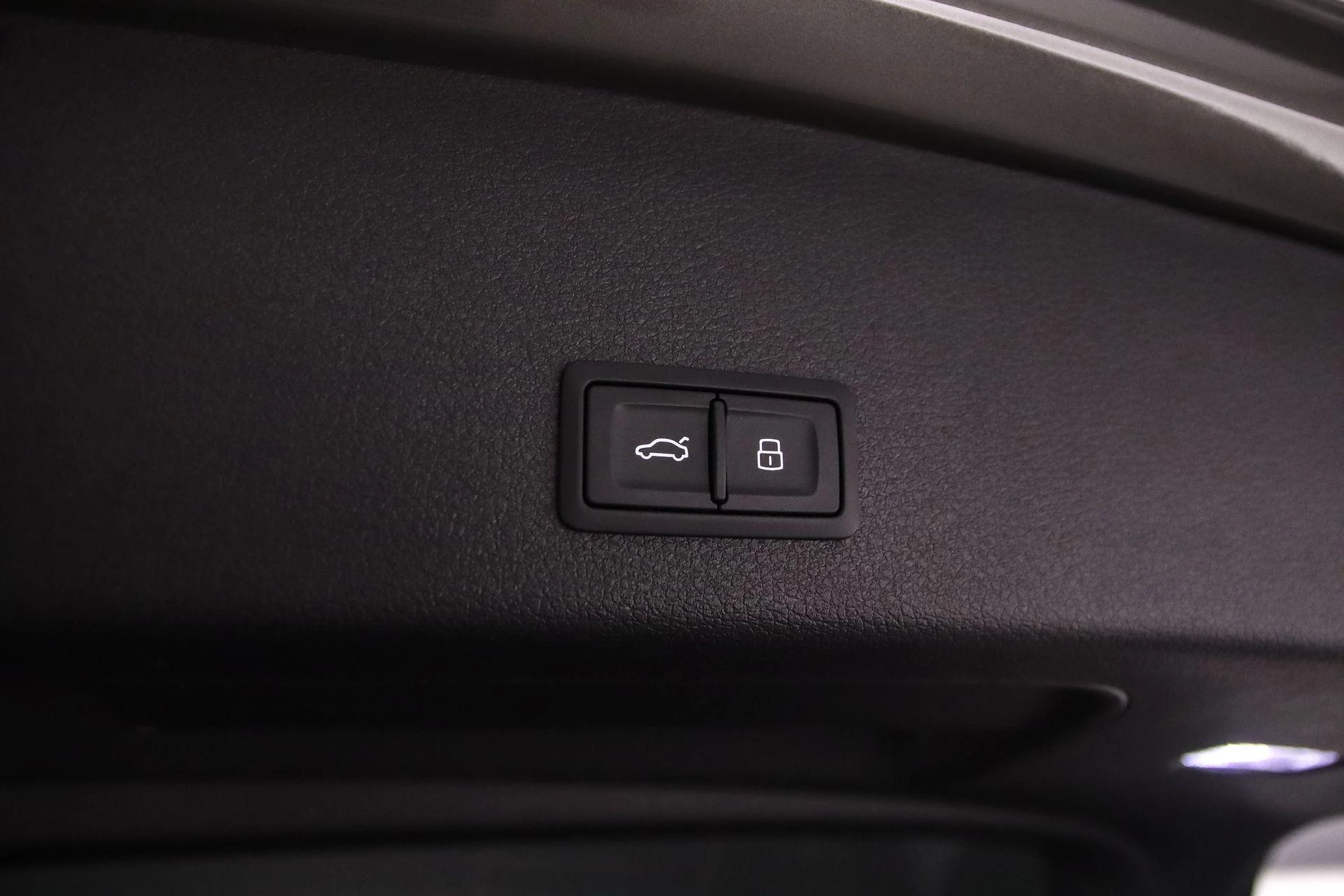 Hoofdafbeelding Audi Q8 e-tron