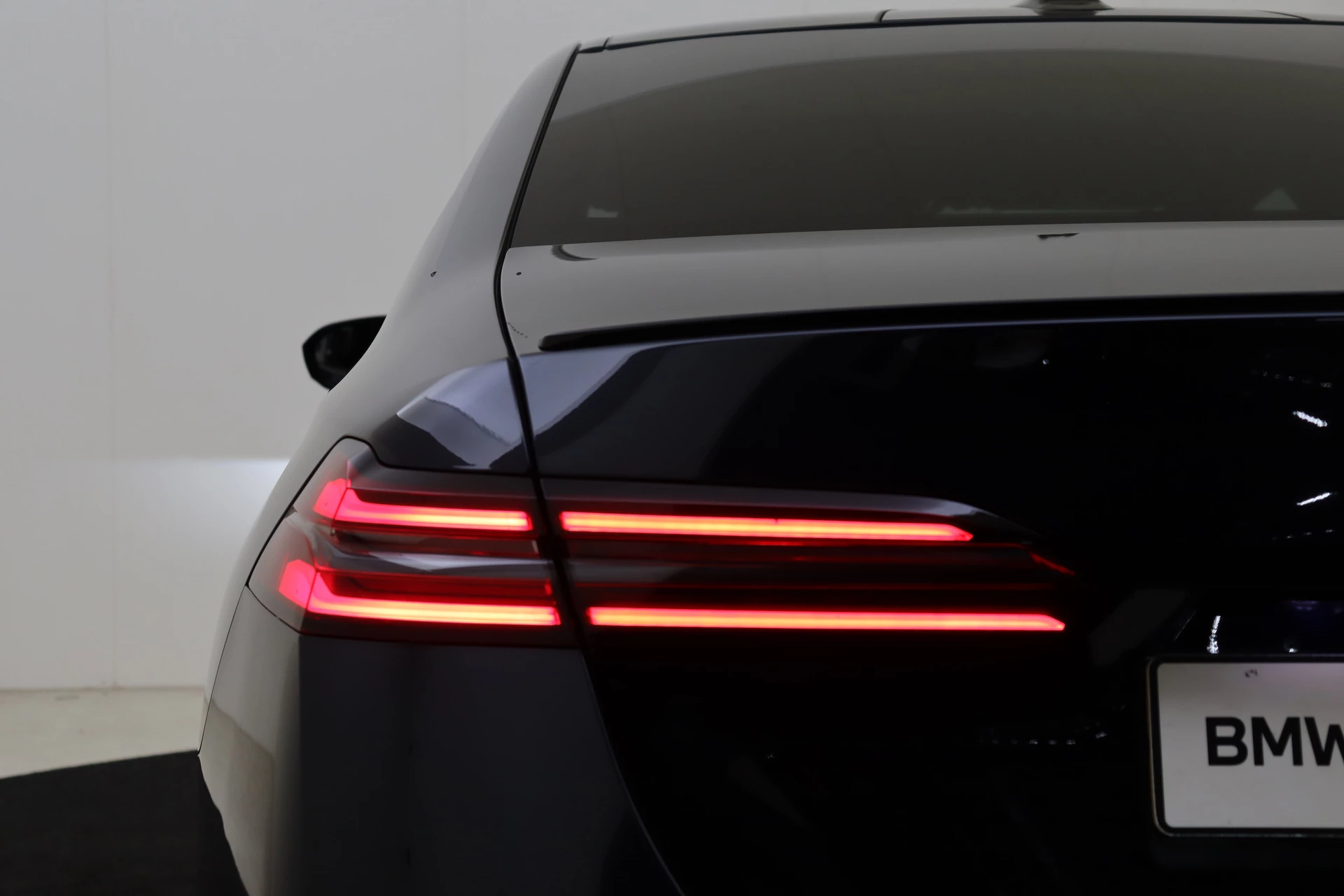 Hoofdafbeelding BMW i5