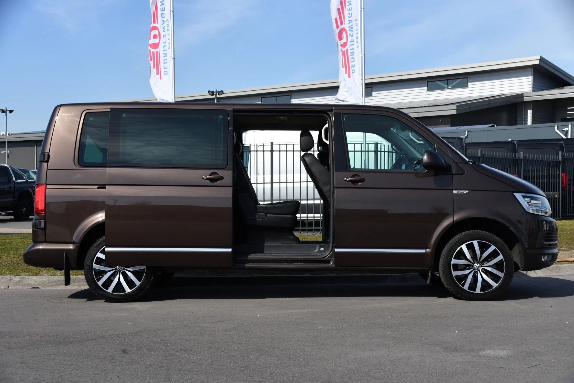 Hoofdafbeelding Volkswagen Transporter