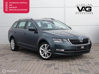 Hoofdafbeelding Škoda Octavia Skoda Octavia Combi 1.0 TSI Automaat LED Canton PDC ACC Stoelverwarming