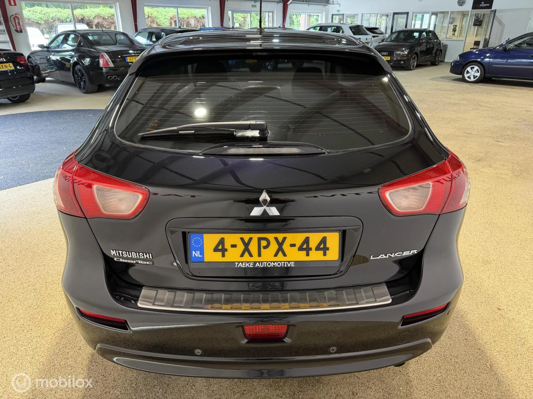 Hoofdafbeelding Mitsubishi Lancer