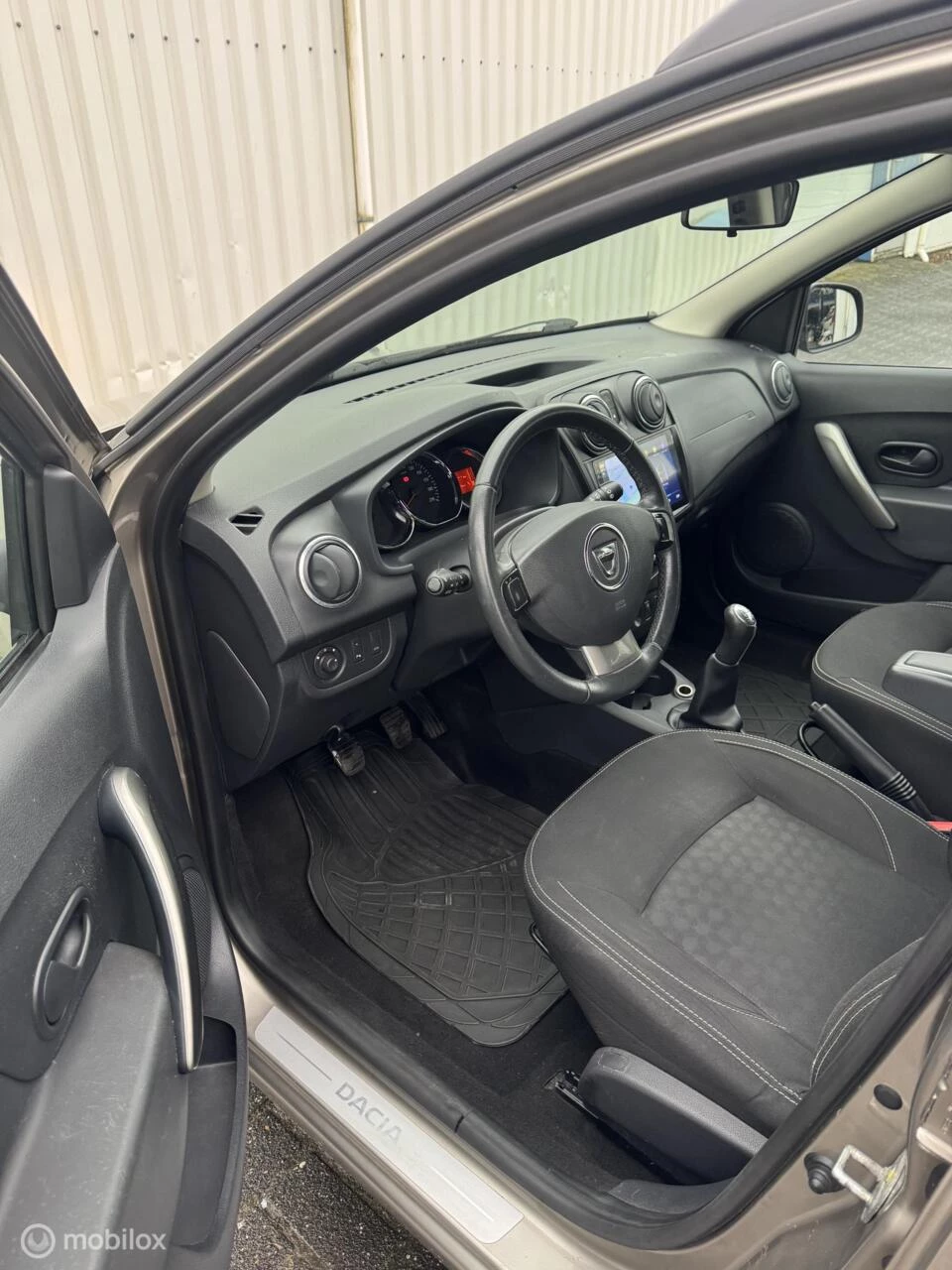 Hoofdafbeelding Dacia Logan