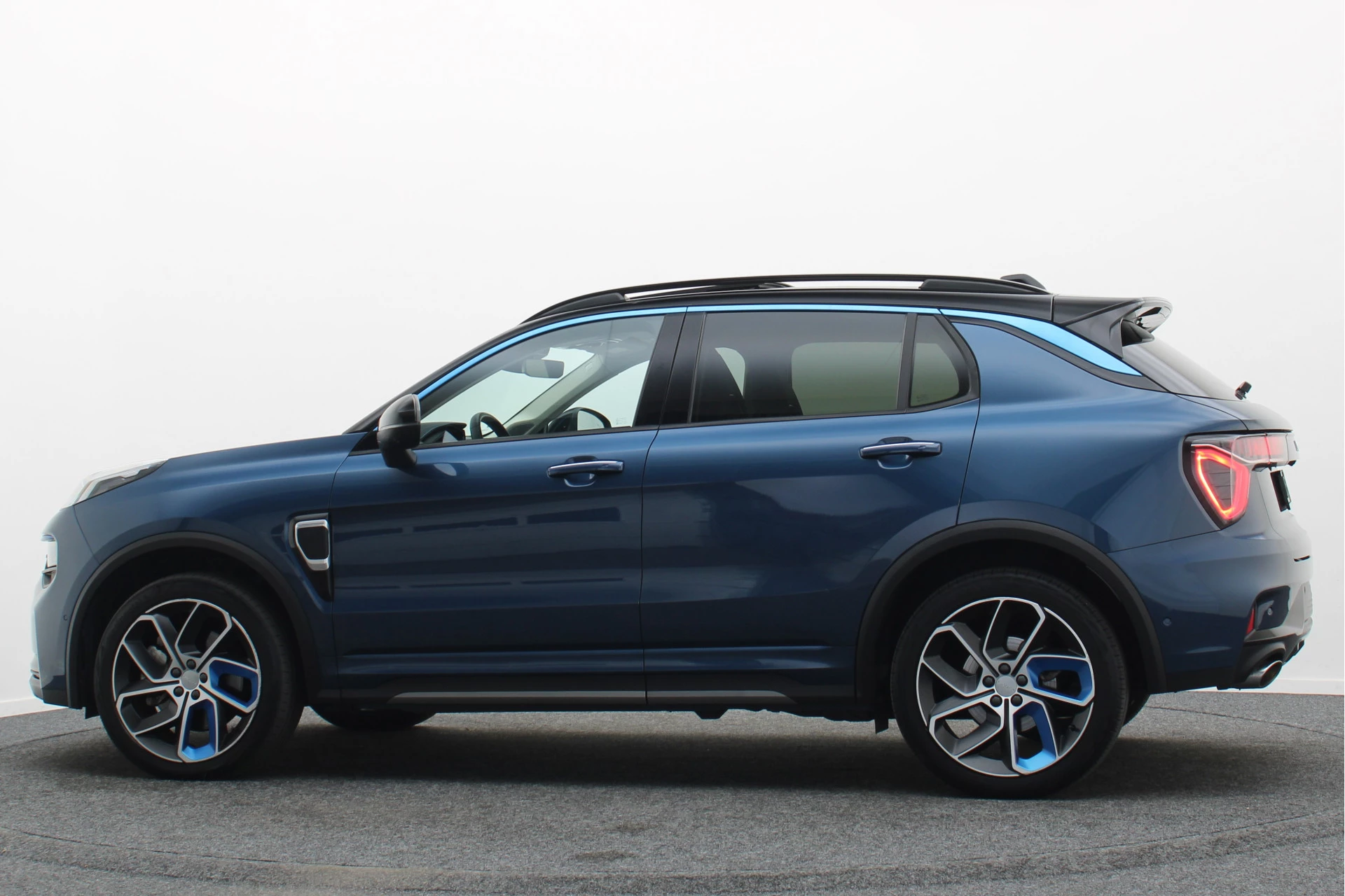 Hoofdafbeelding Lynk & Co 01