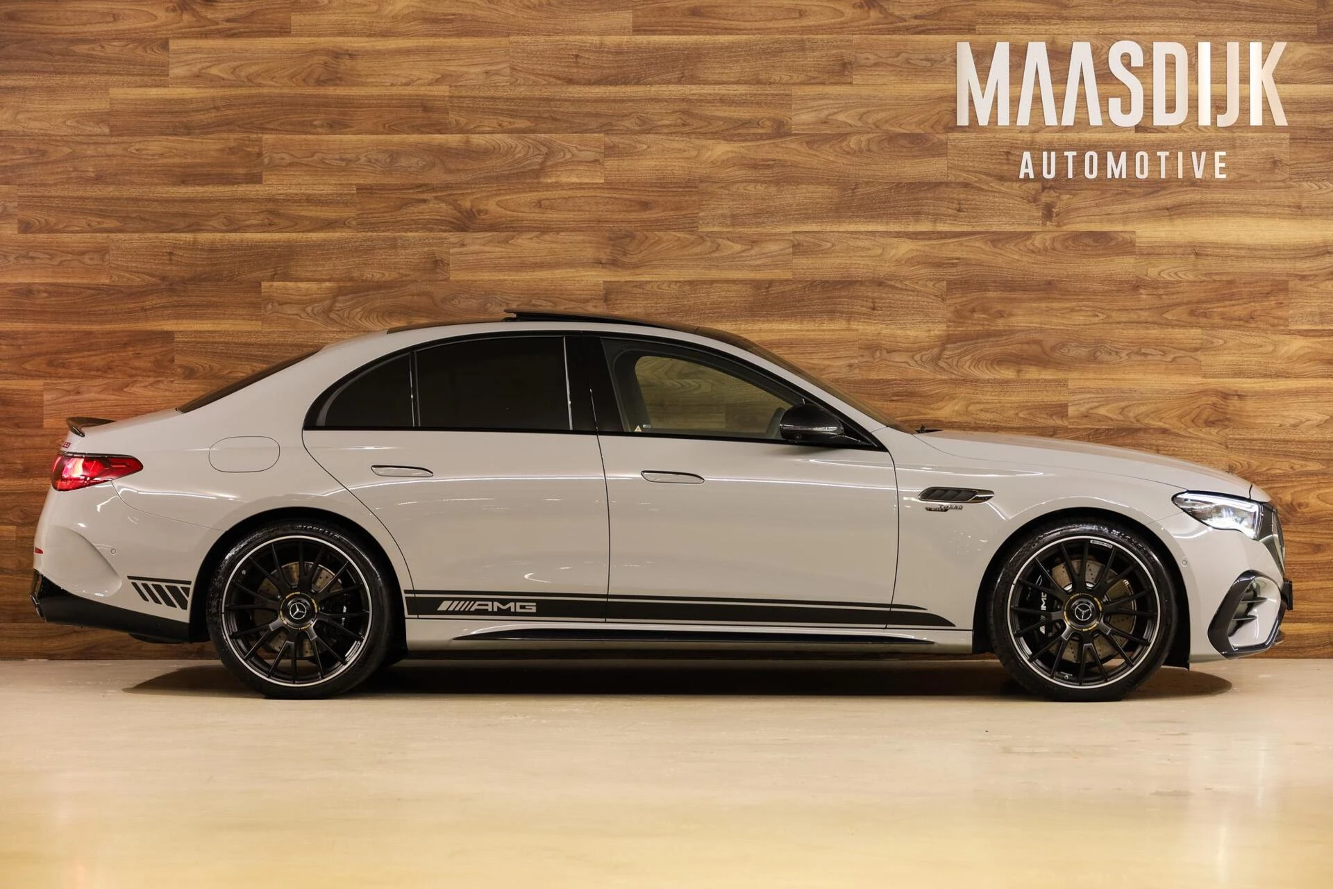Hoofdafbeelding Mercedes-Benz E-Klasse