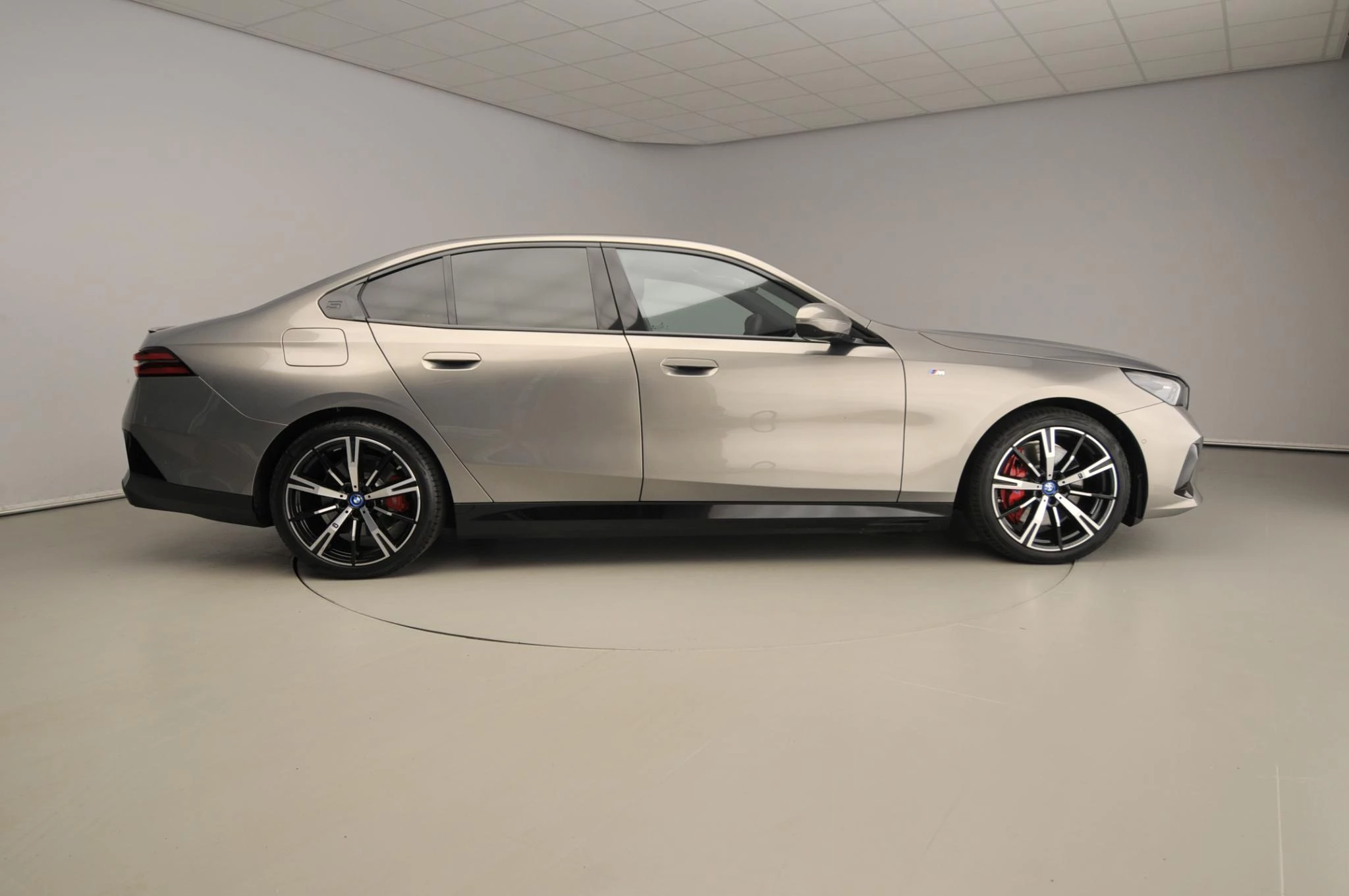 Hoofdafbeelding BMW i5