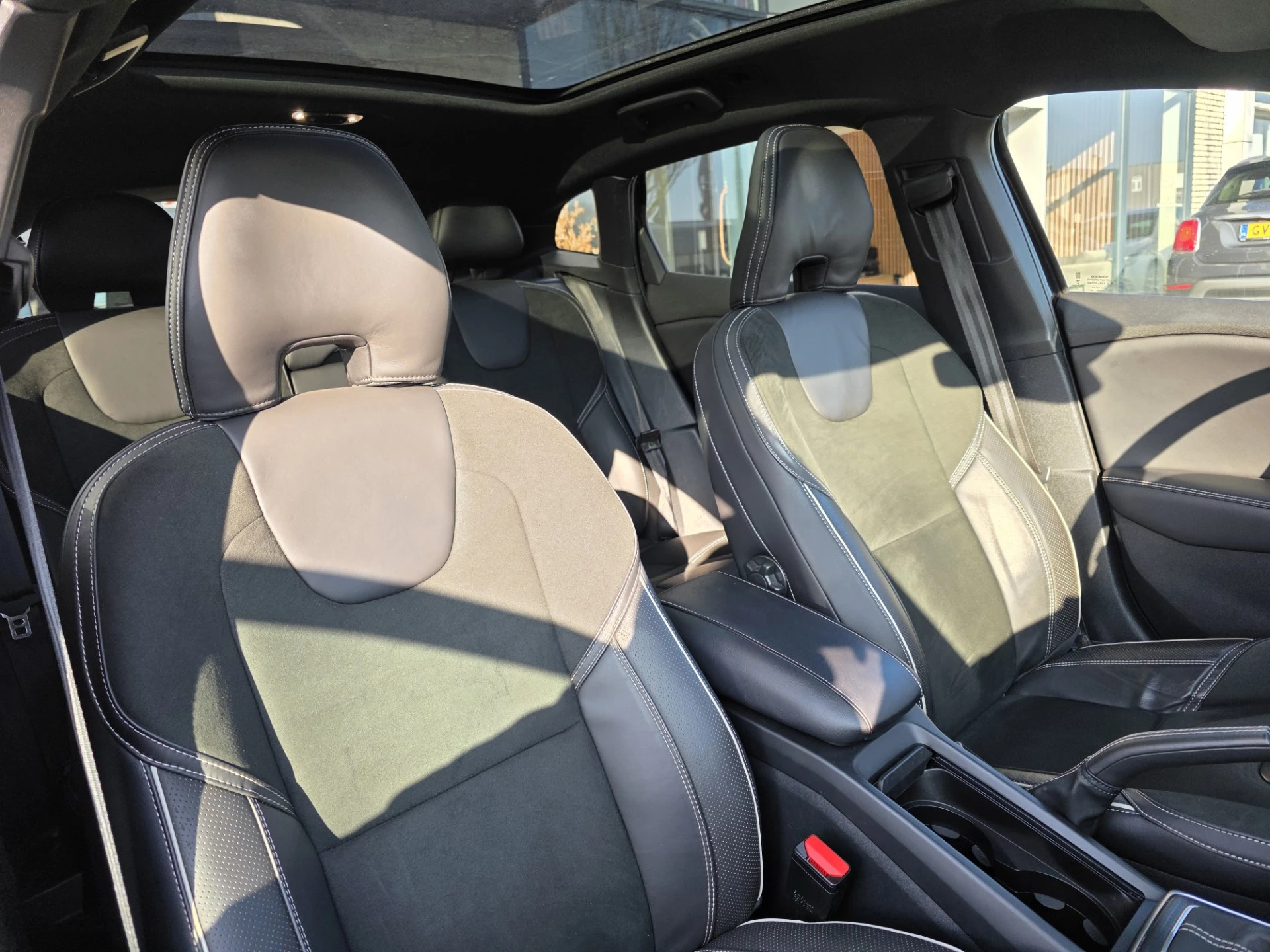 Hoofdafbeelding Volvo V40