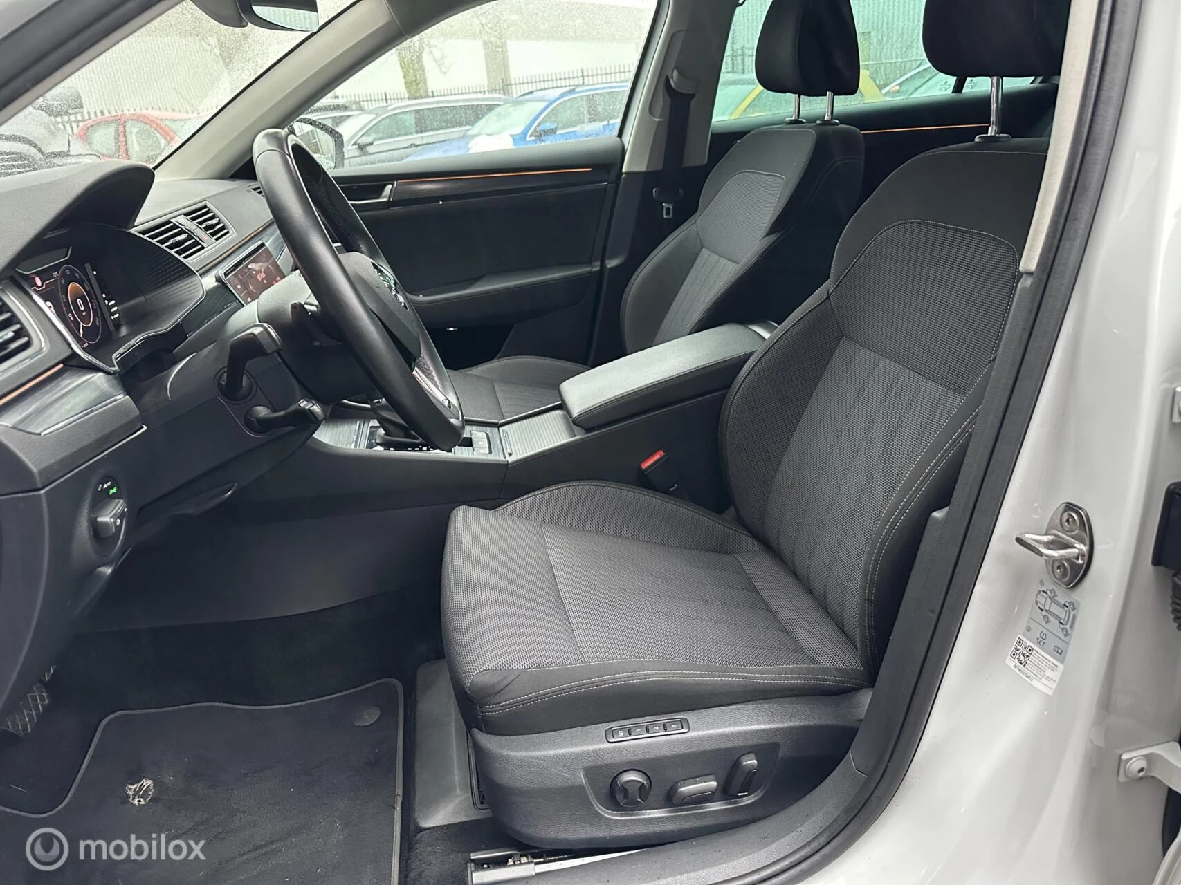 Hoofdafbeelding Škoda Superb