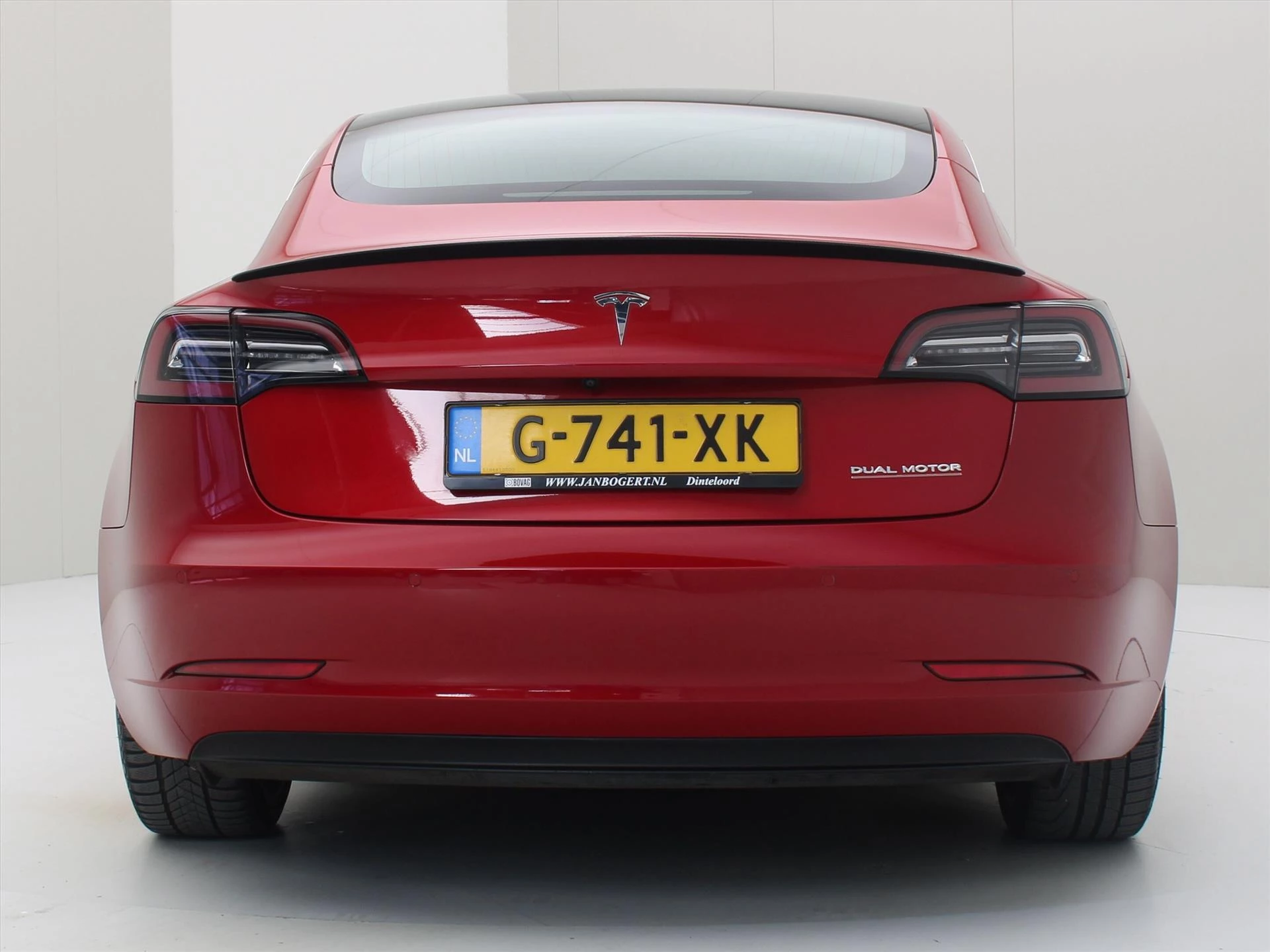 Hoofdafbeelding Tesla Model 3