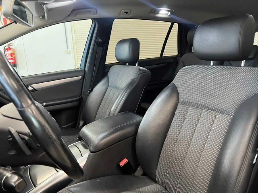 Hoofdafbeelding Mercedes-Benz R-Klasse