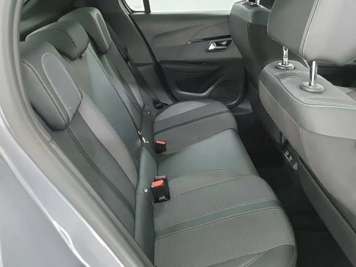 Hoofdafbeelding Peugeot e-208